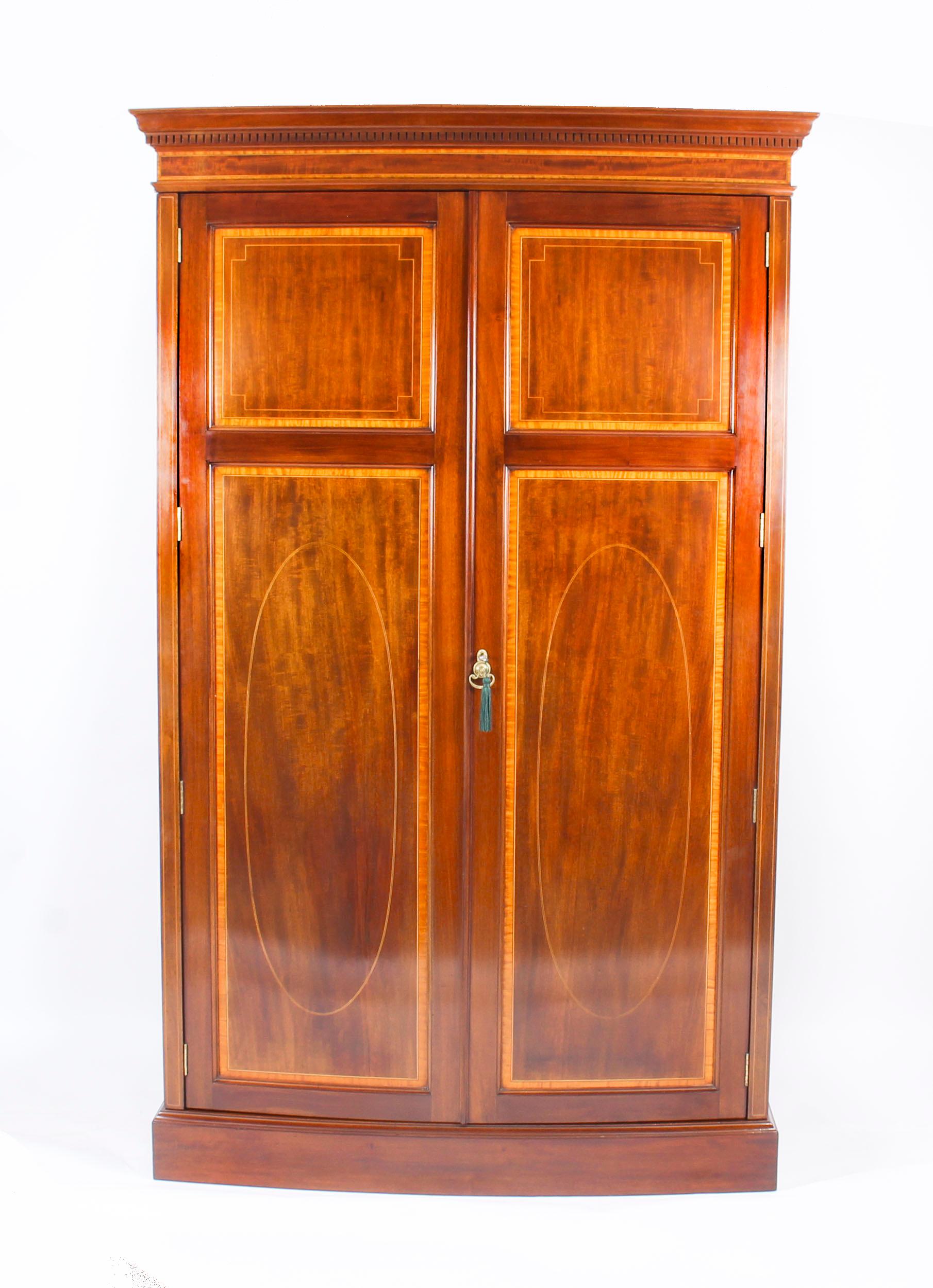 Antique Mahogany Bow Fronted Two-Door Wardrobe by Maple & Co, 19th Century 5
