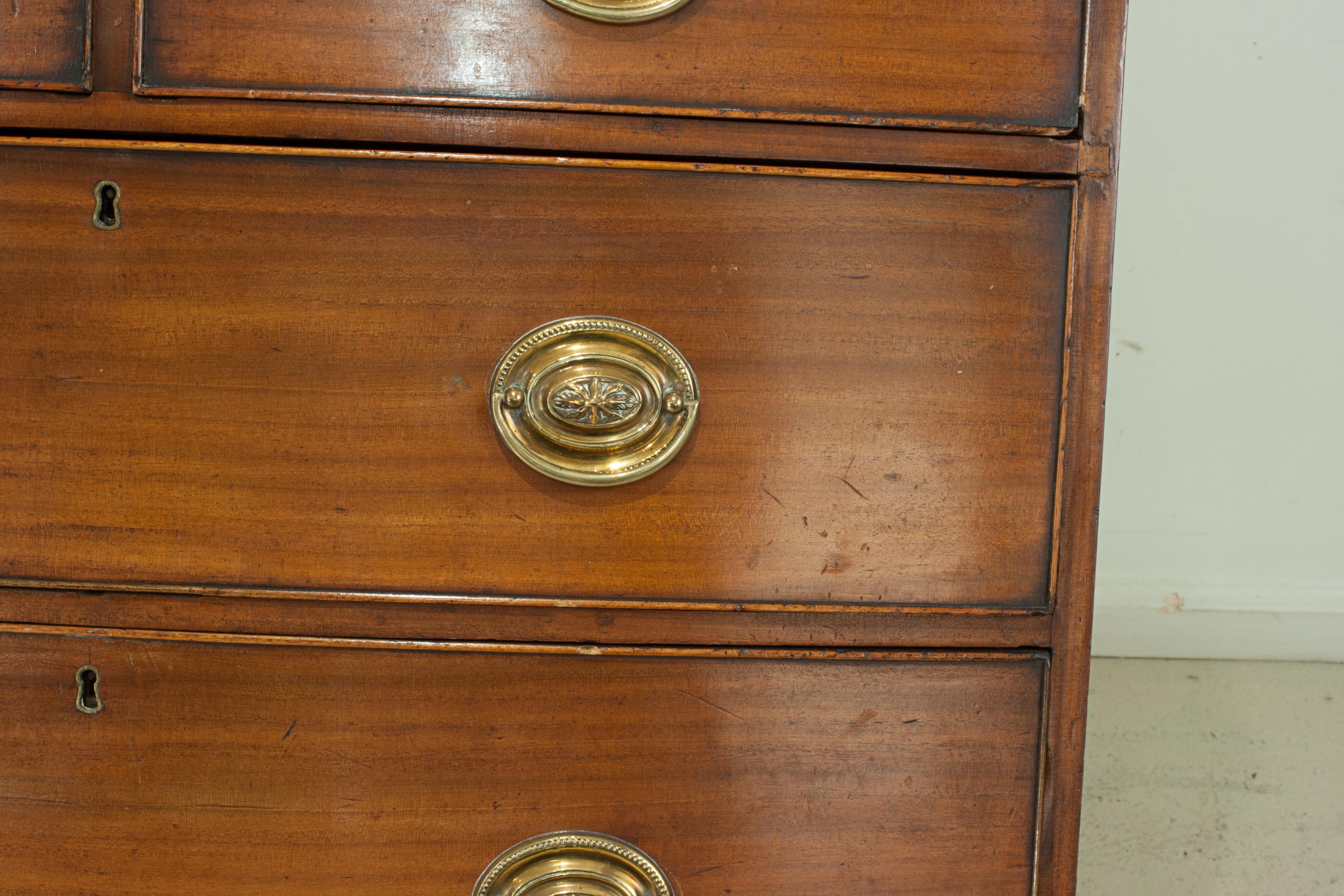 Antique Mahogany Bowfronted Chest of Drawers 3