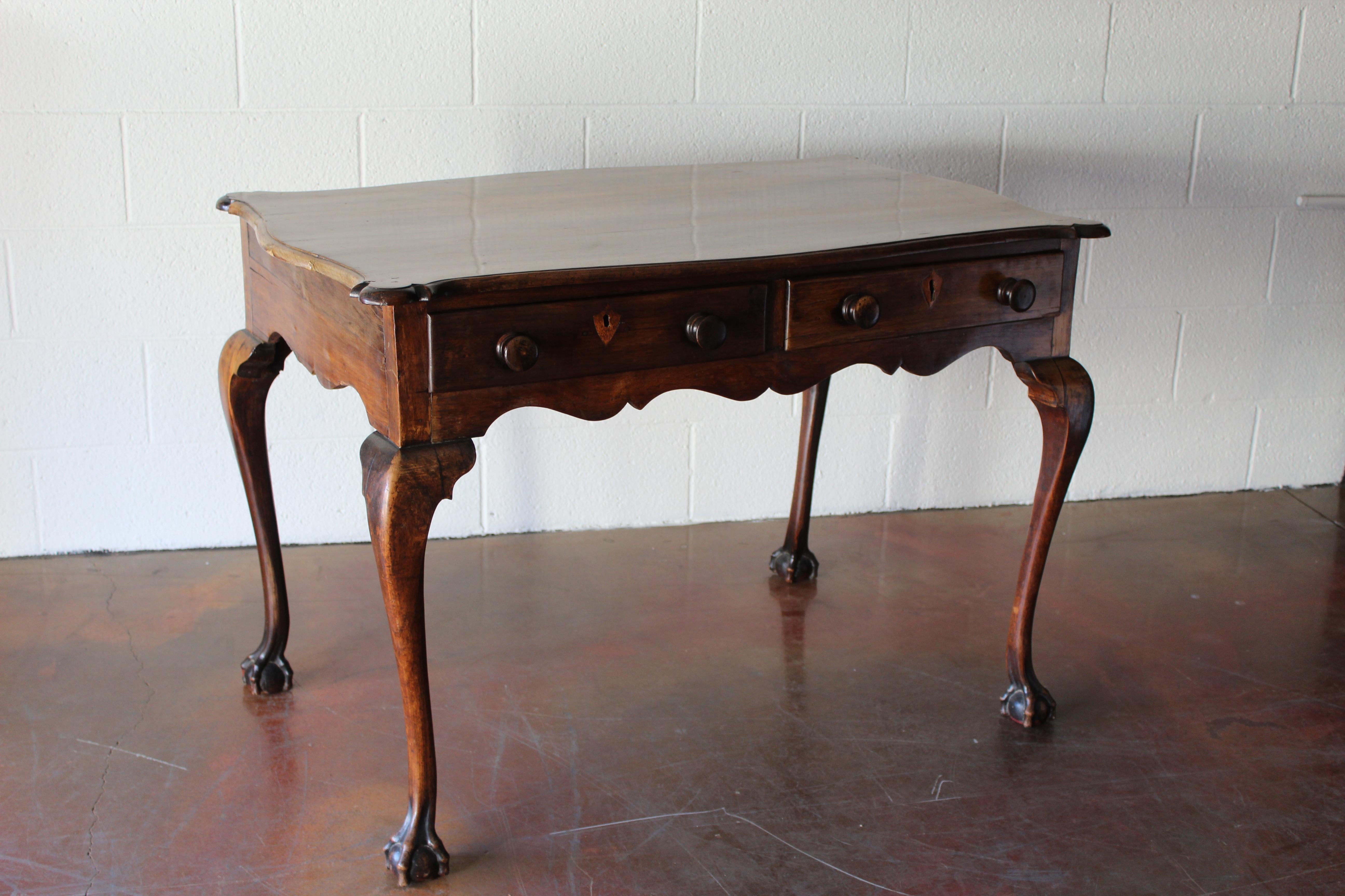 cabriole leg desk