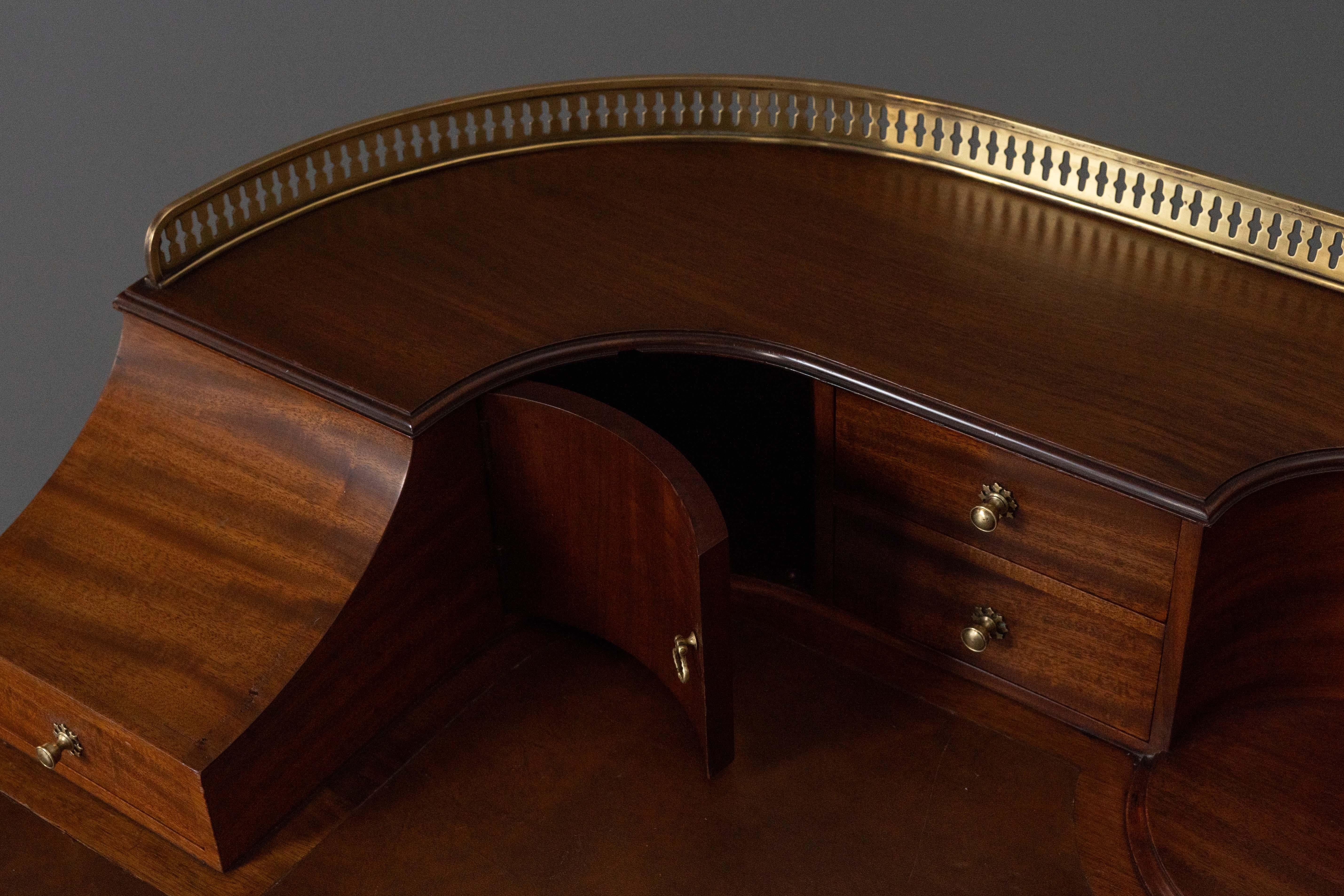 Inlay Antique Mahogany Carlton House Desk