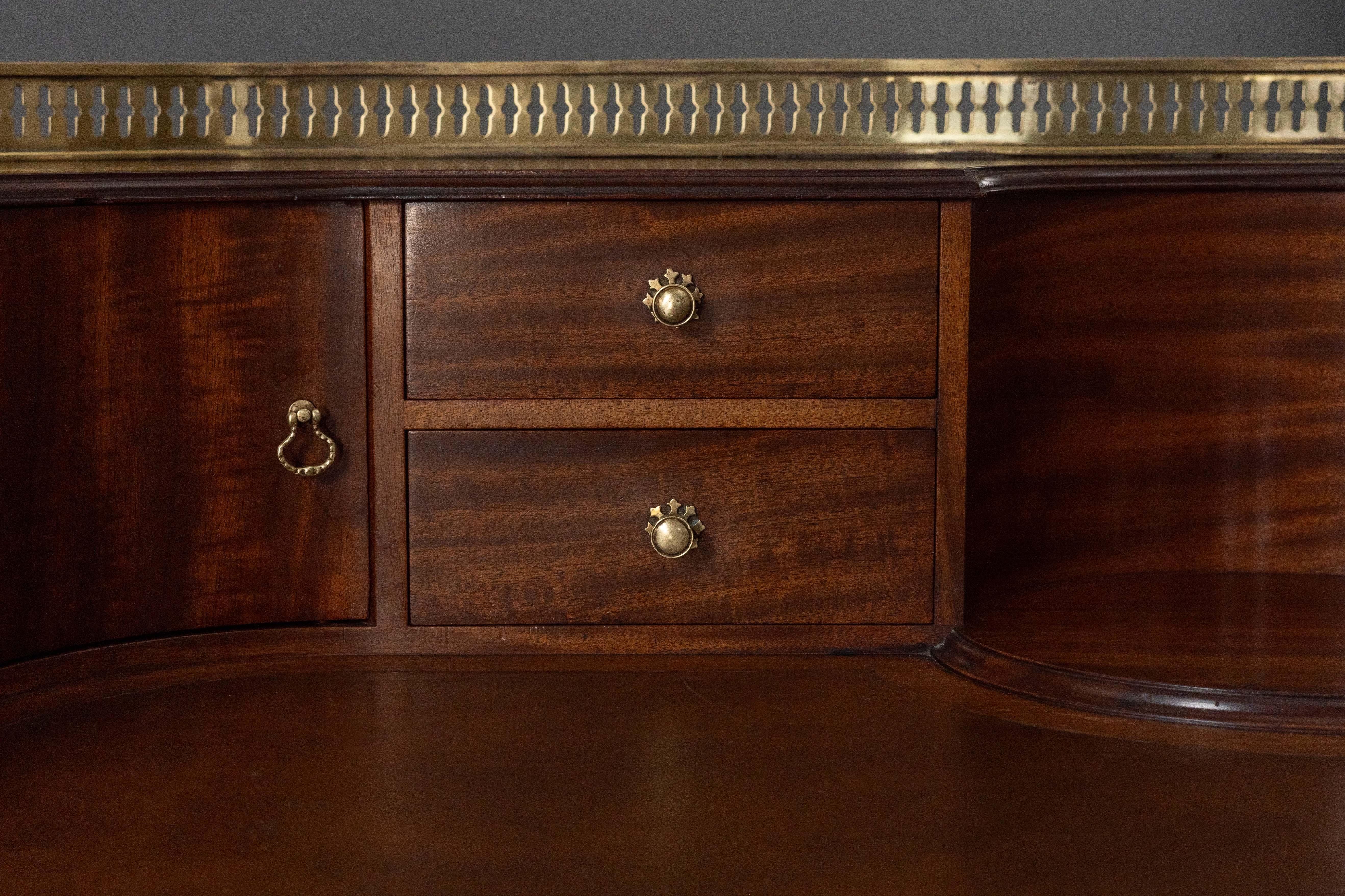 Brass Antique Mahogany Carlton House Desk