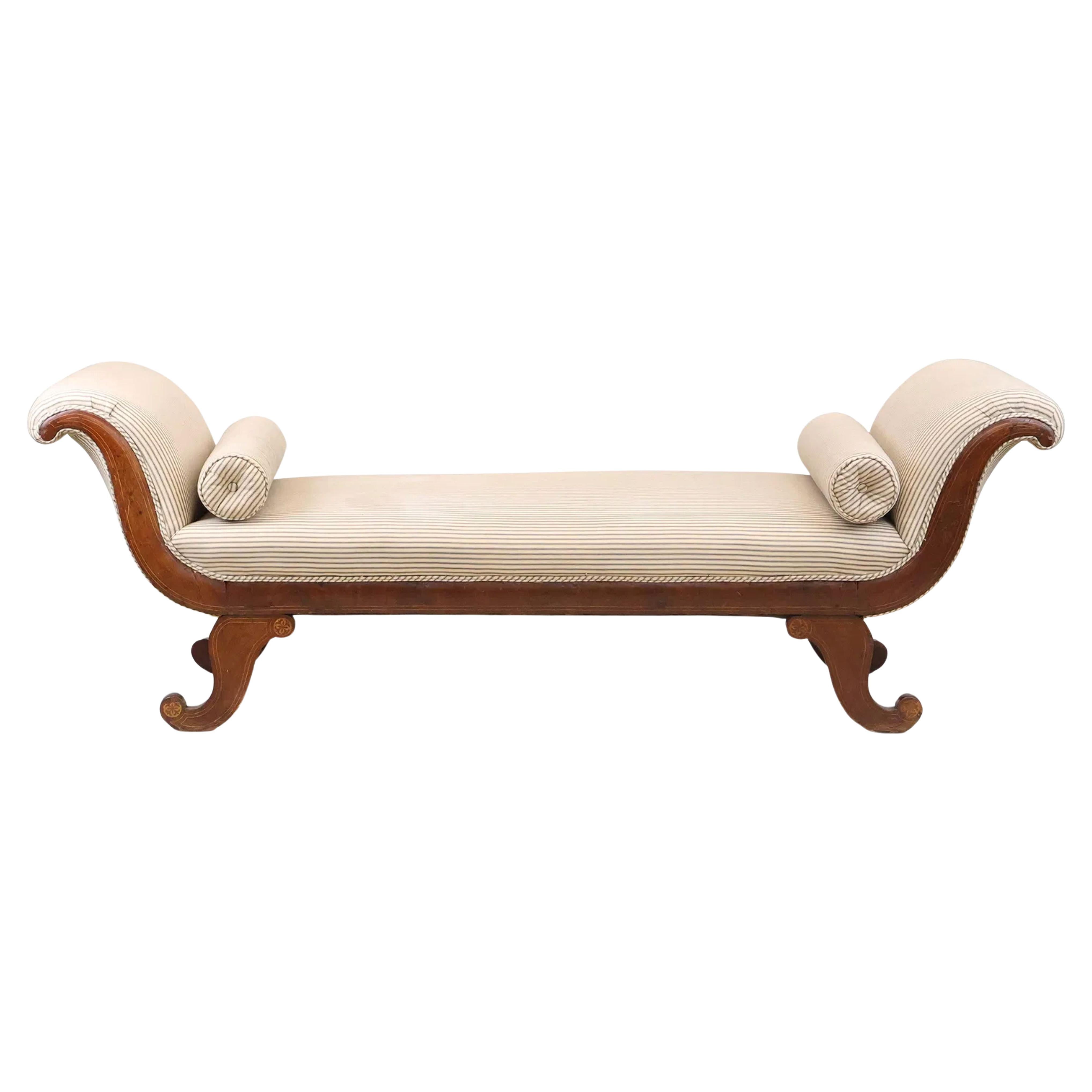 Antique mahogany chaise lounge, 19th century For Sale