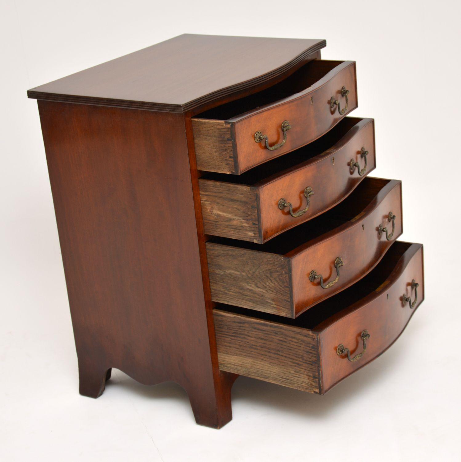 Early 20th Century Antique Mahogany Chest of Drawers