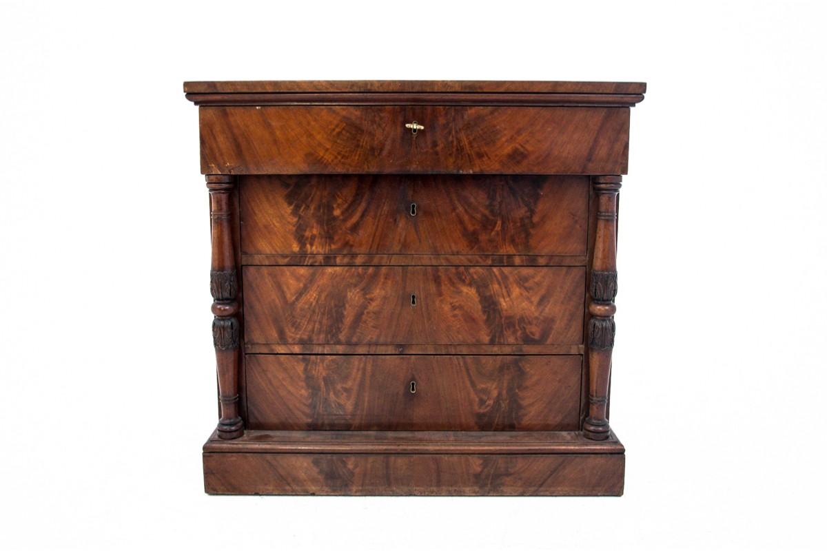 Antique Mahogany Chest of Drawers, Northern Europe, circa 1880 For Sale 2