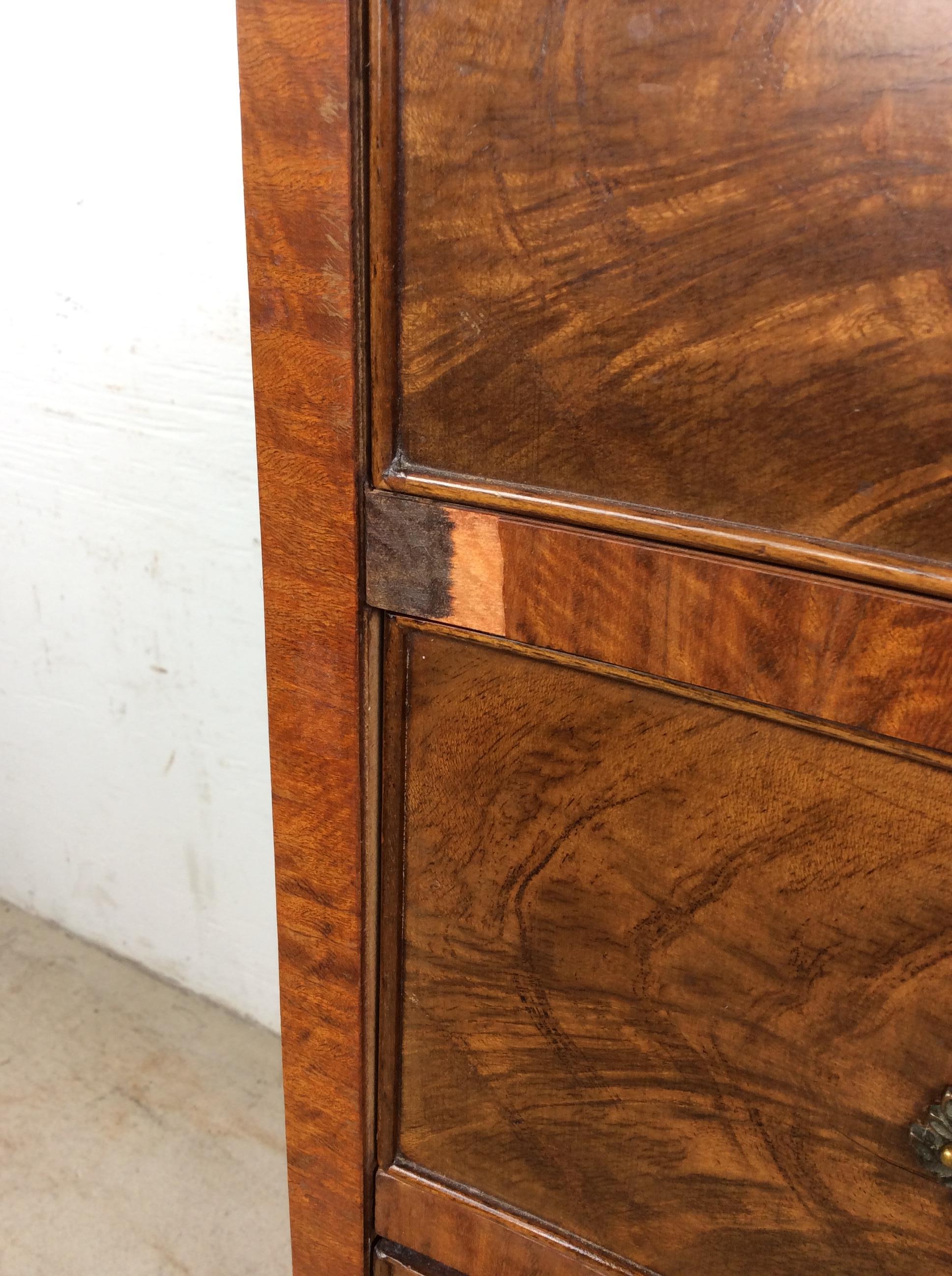 Commode ancienne en acajou avec quincaillerie en laiton en vente 2