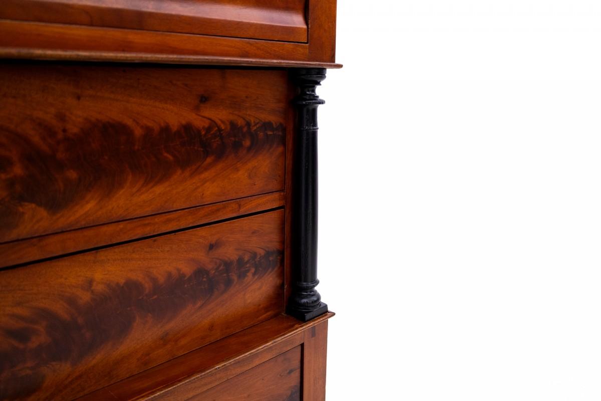 Inconnu Commode ancienne avec tiroirs, Scandinavie, 2e moitié du 19e siècle en vente