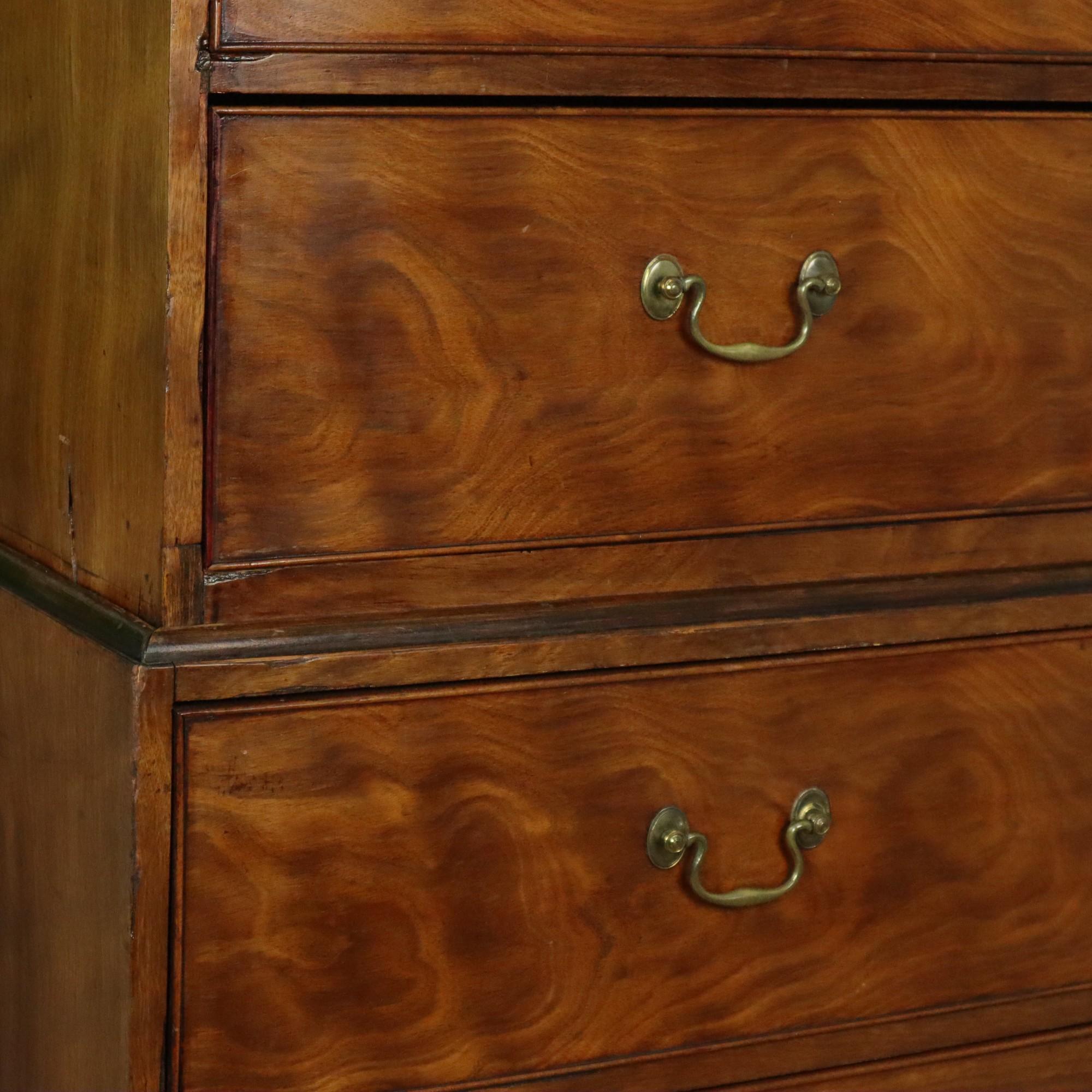 Ancienne commode haute commode sur coffre George III 19ème siècle en vente 8