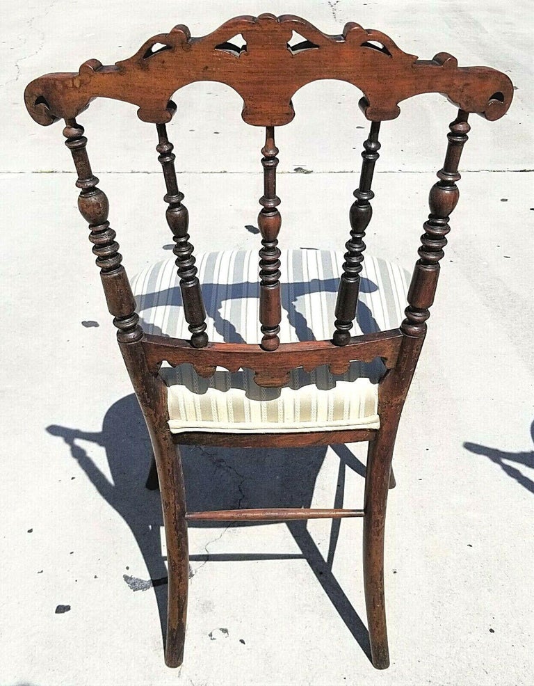 Antique Mahogany Chiavari Vanity Accent Chair For Sale at 1stDibs