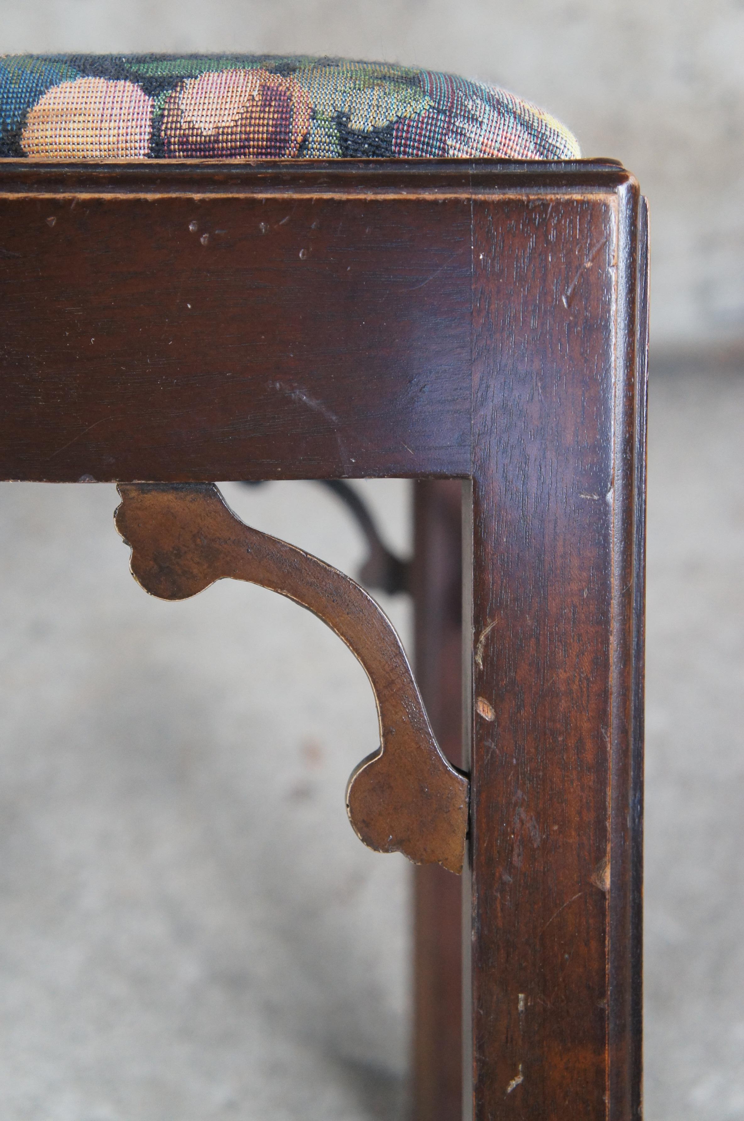 Antique Mahogany Chippendale Foot Stool Piano Bench Vanity Seat Ottoman 5