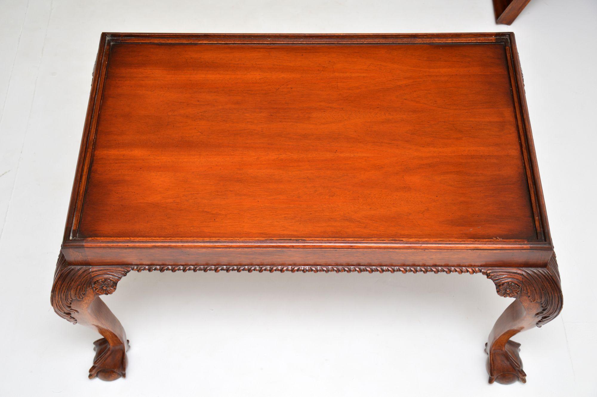Antique Mahogany Chippendale Style Tray Top Coffee Table In Good Condition In London, GB