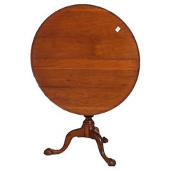 Antique Mahogany Chippendale Tilt-Top Table circa 1770