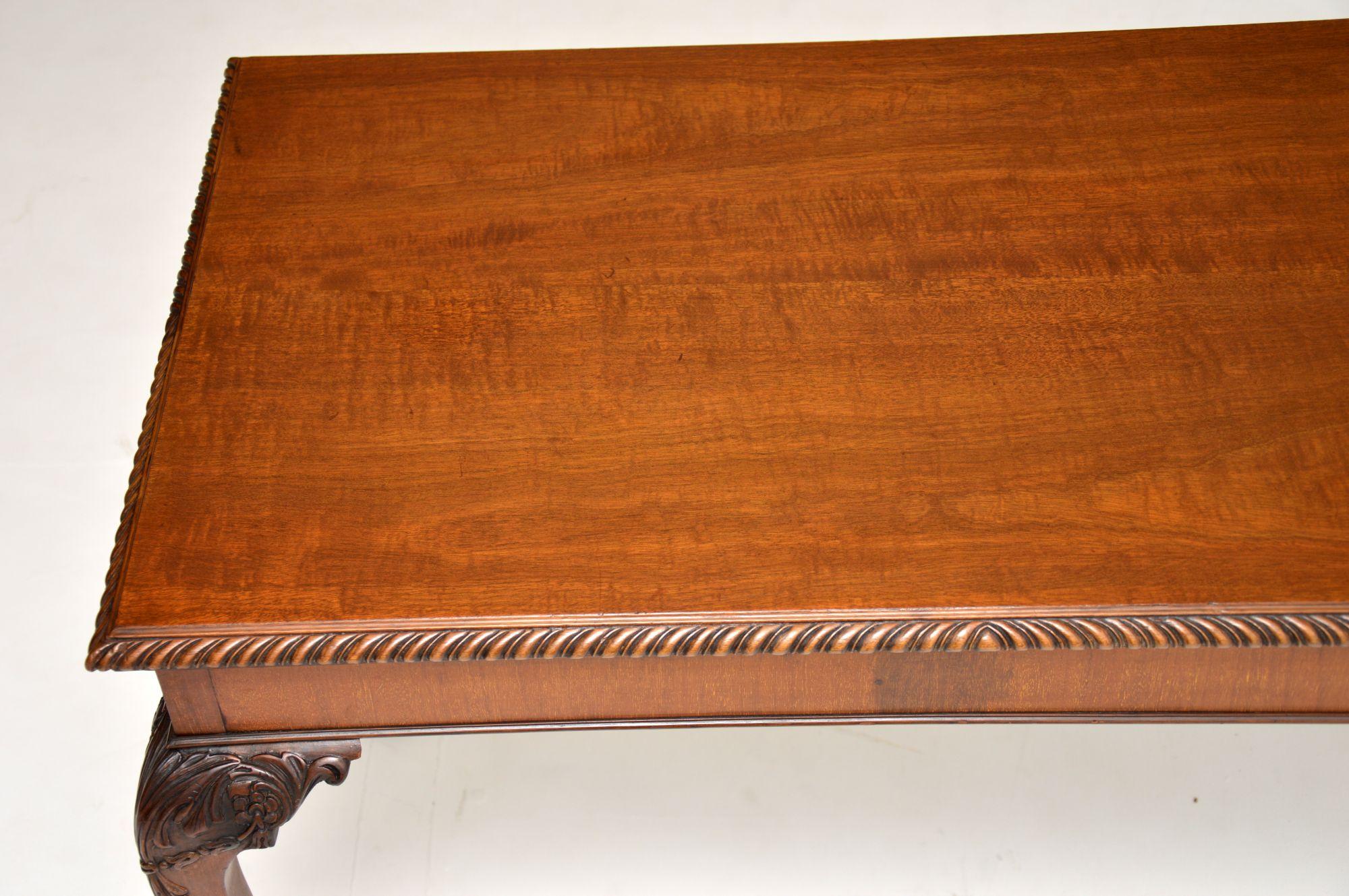 Antique Mahogany Chippendale Writing Table / Desk In Good Condition In London, GB