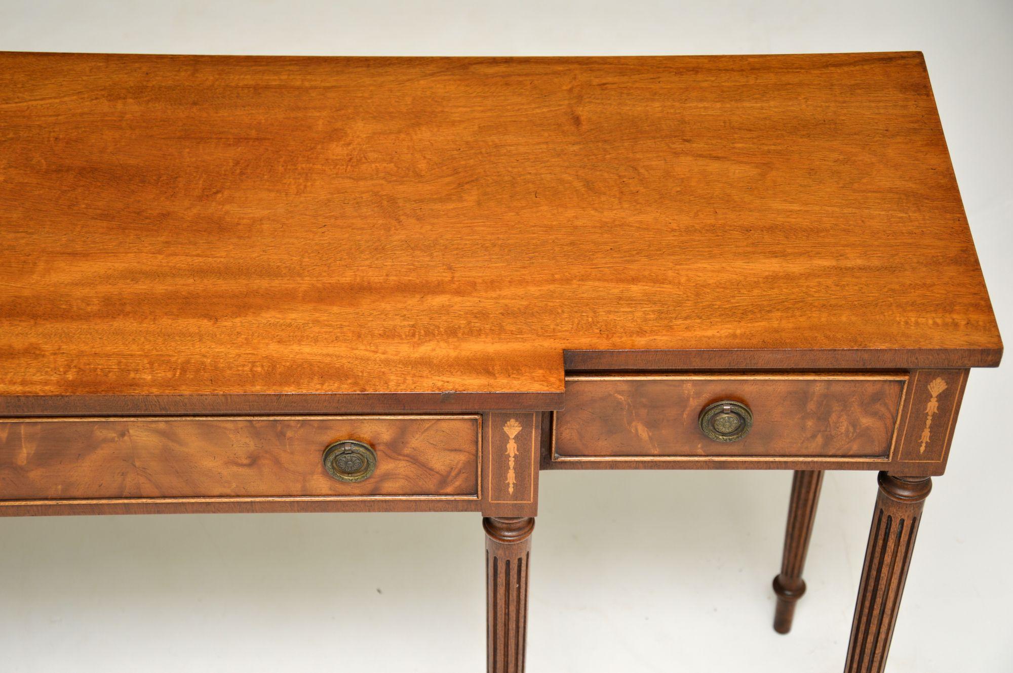 English Antique Mahogany Console / Side Table