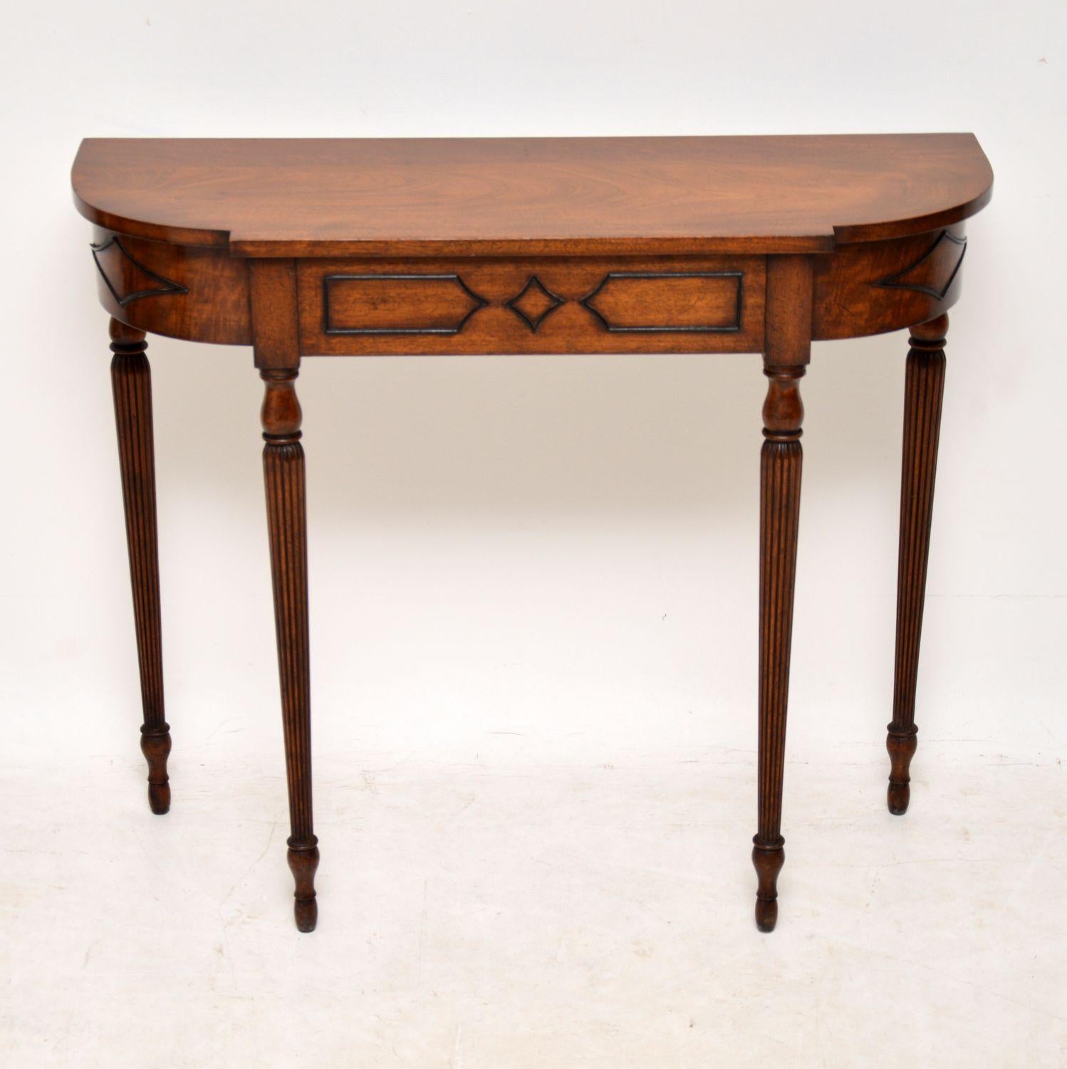 This antique mahogany console side table is in good original condition, with plenty of character and is of high quality. It’s nice and slim from back to front, which is always a popular feature. There are well shaped beadings around the front, the