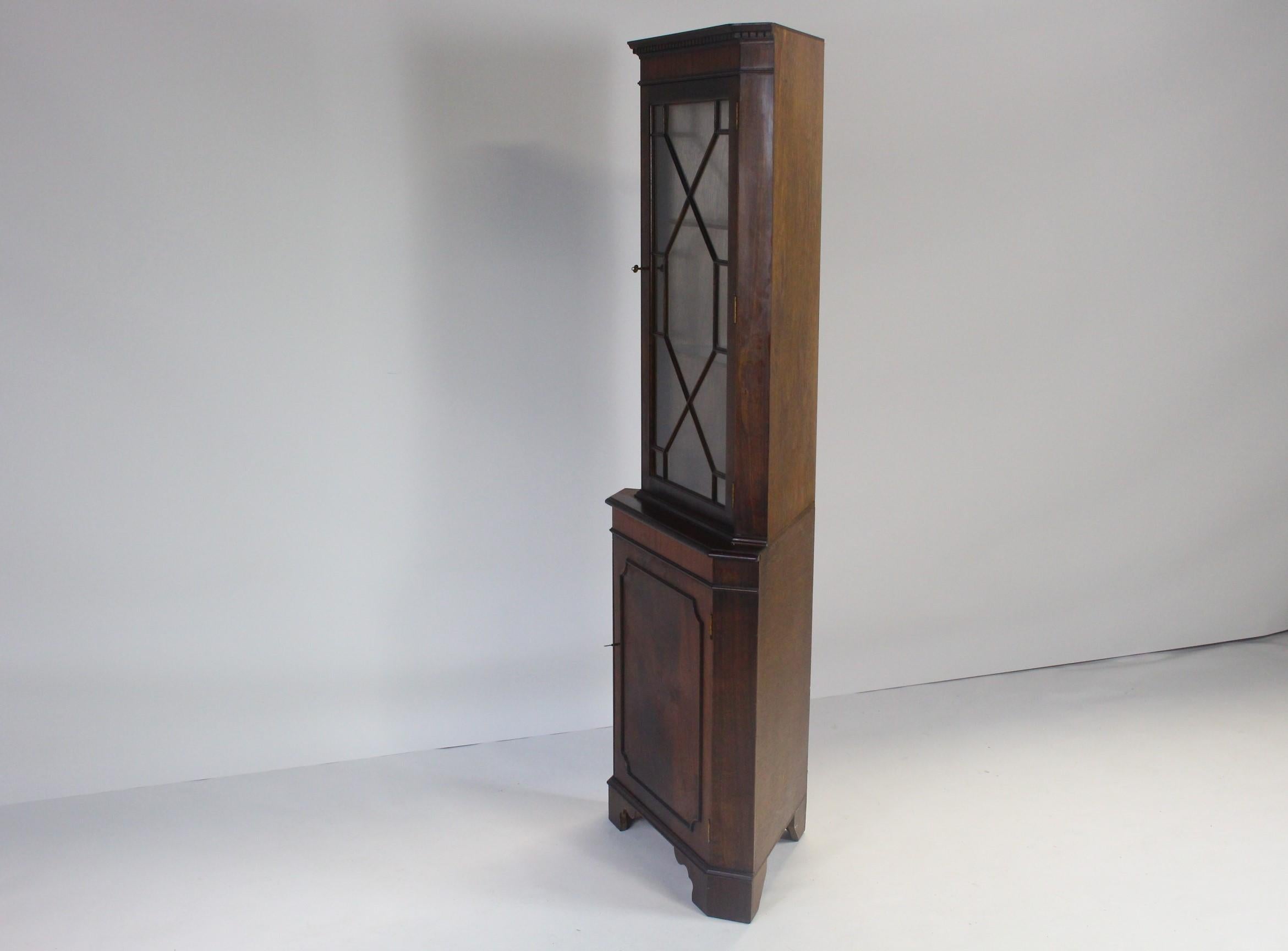 Antique Mahogany Corner Cabinet For Sale 8