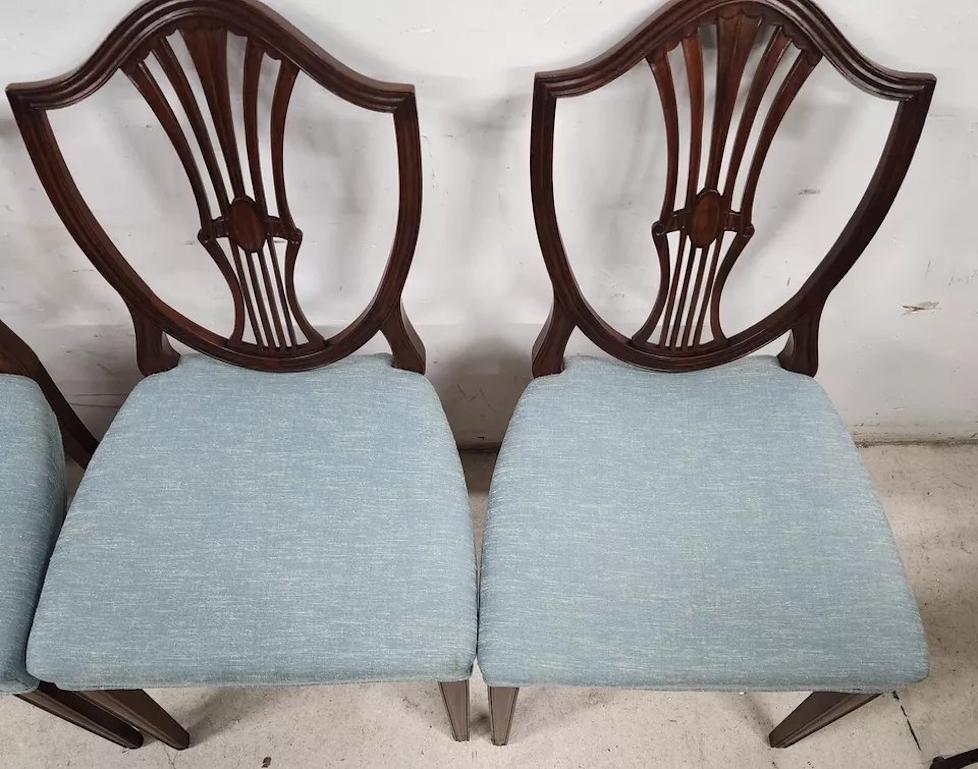 Sedie da pranzo antiche in mogano Feder Hepplewhite con schienale a scudo, set di 6 pezzi in vendita 3