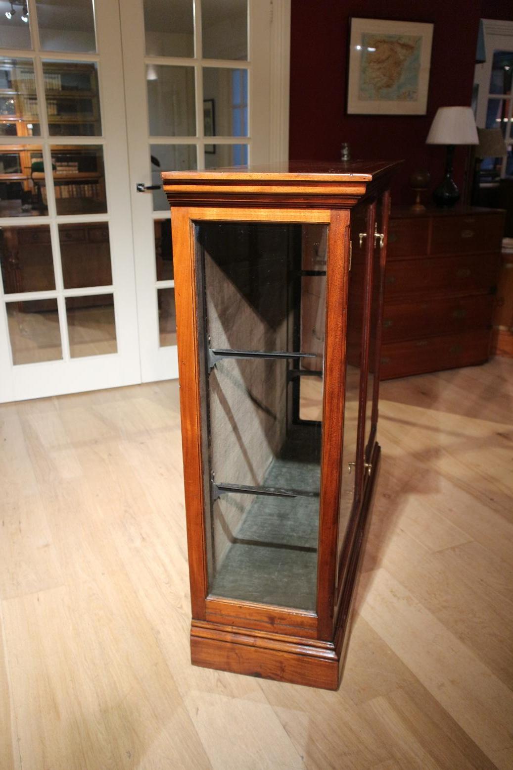 Antique Mahogany Display Cabinet For Sale 5