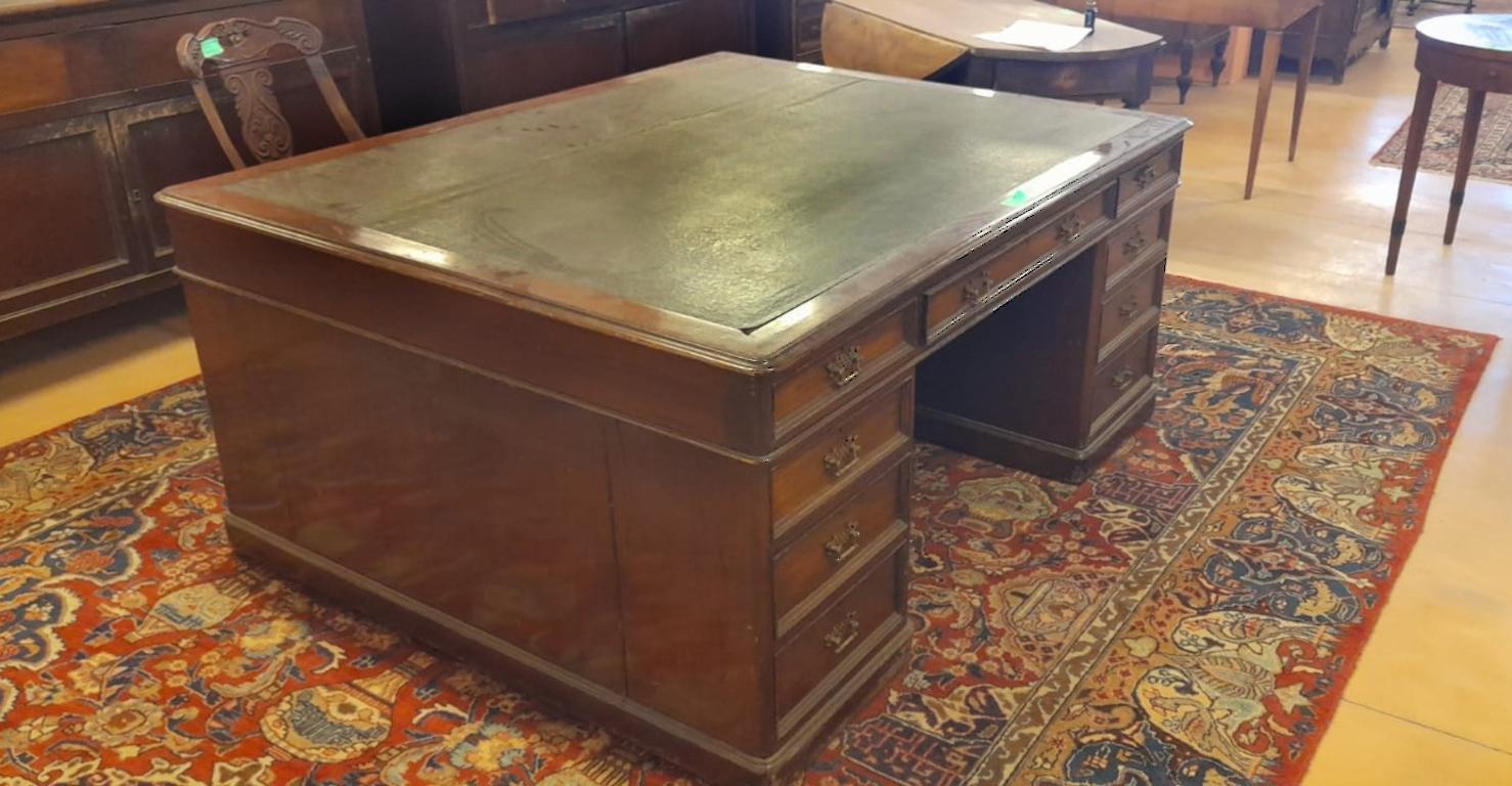 Antique Mahogany Double Sided  Desk of French origin For Sale 1