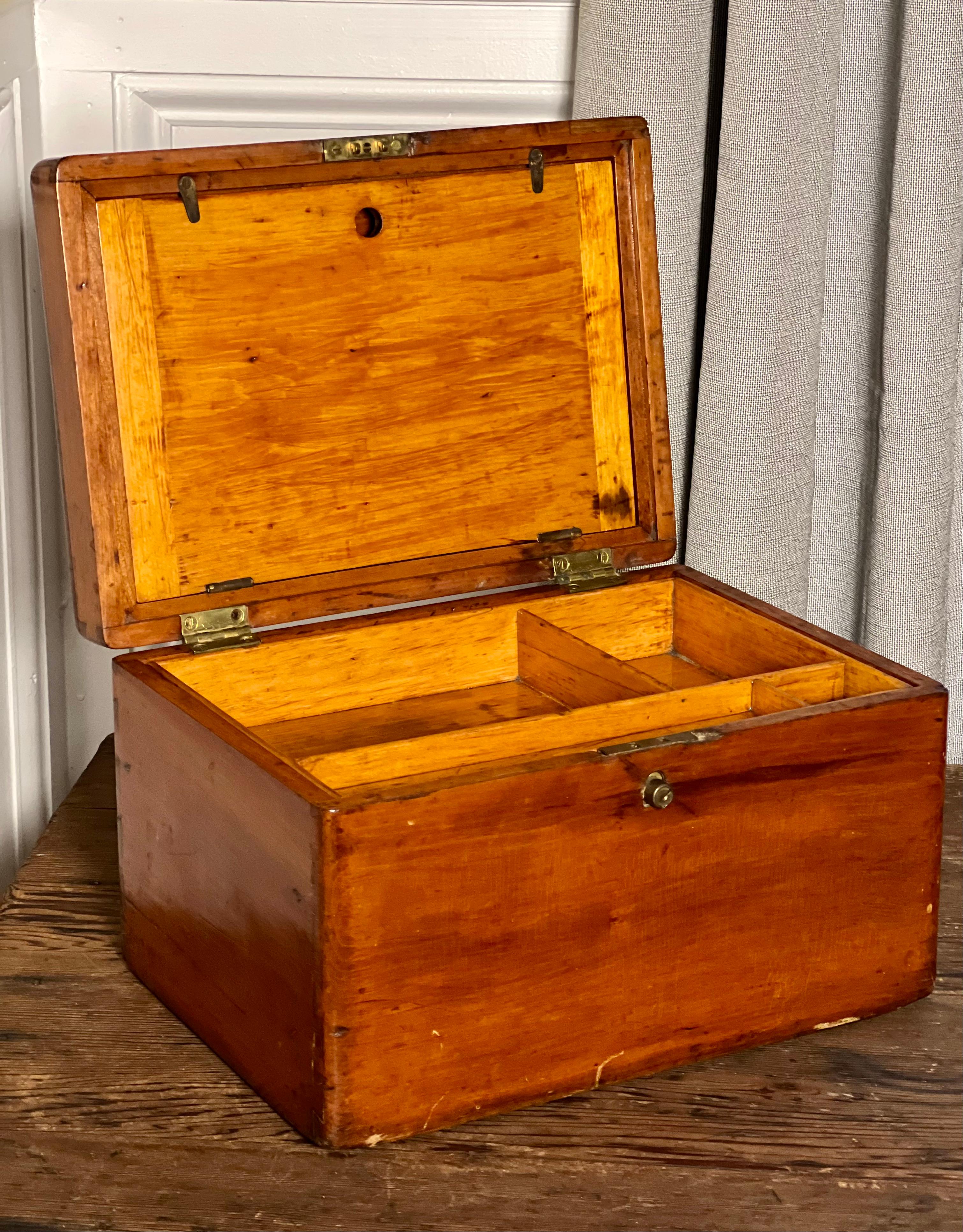 Primitive Antique Mahogany Dovetailed Officer's Writing or Desk Box