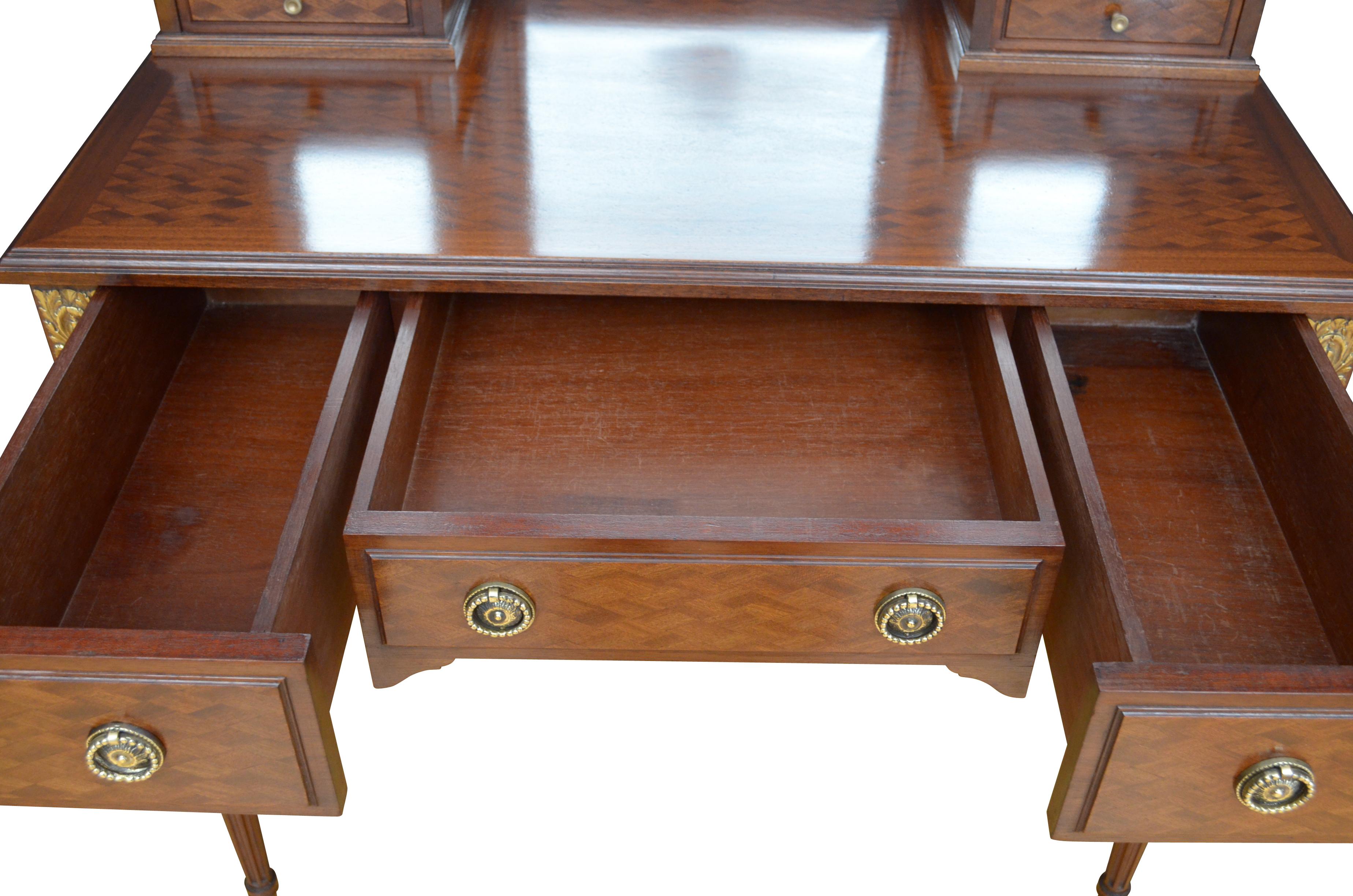 Antique Mahogany Dressing Table For Sale 3