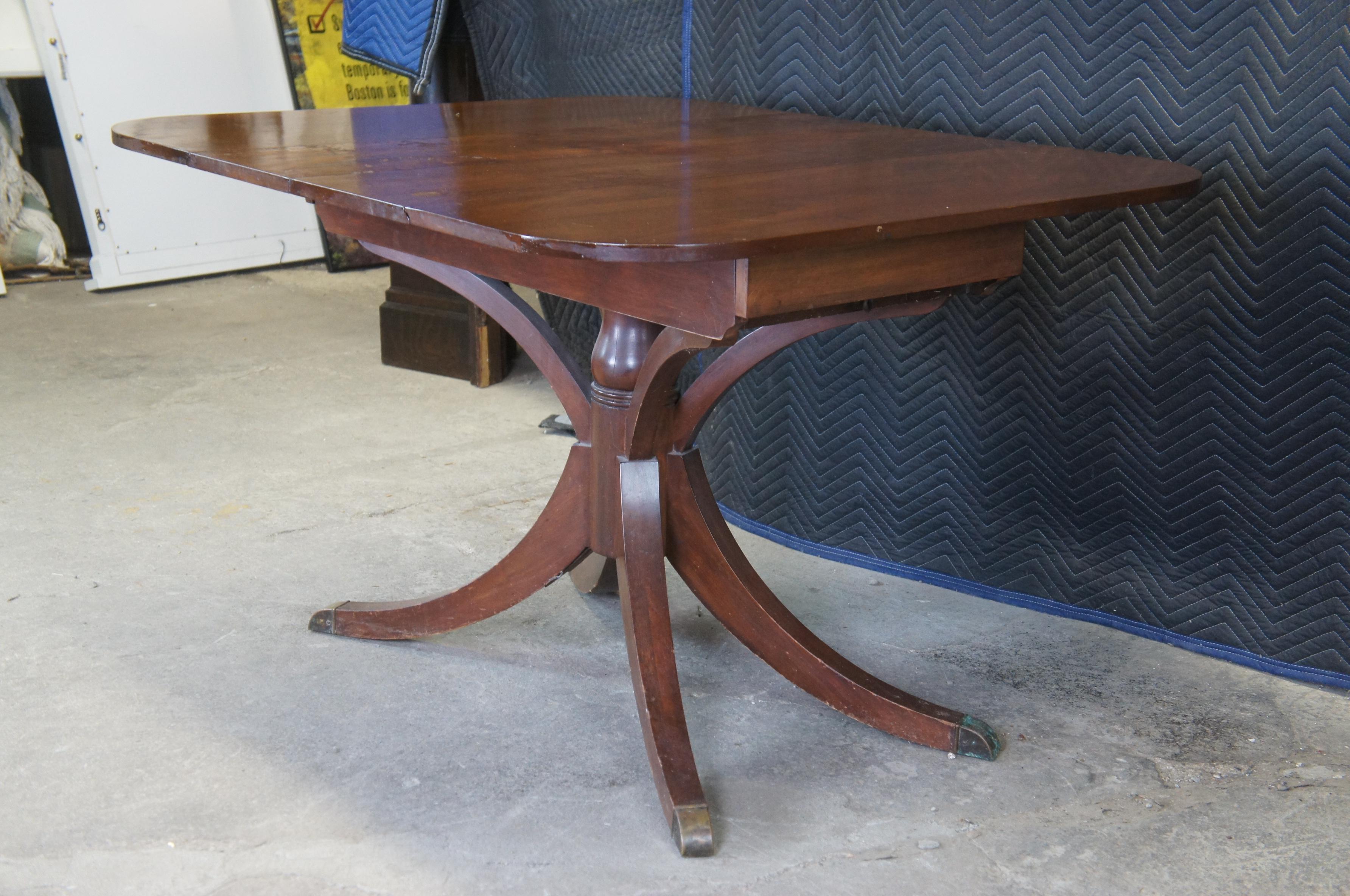 Antique Mahogany Duncan Phyfe Drop Leaf Game Tea Dining Console Table For Sale 1
