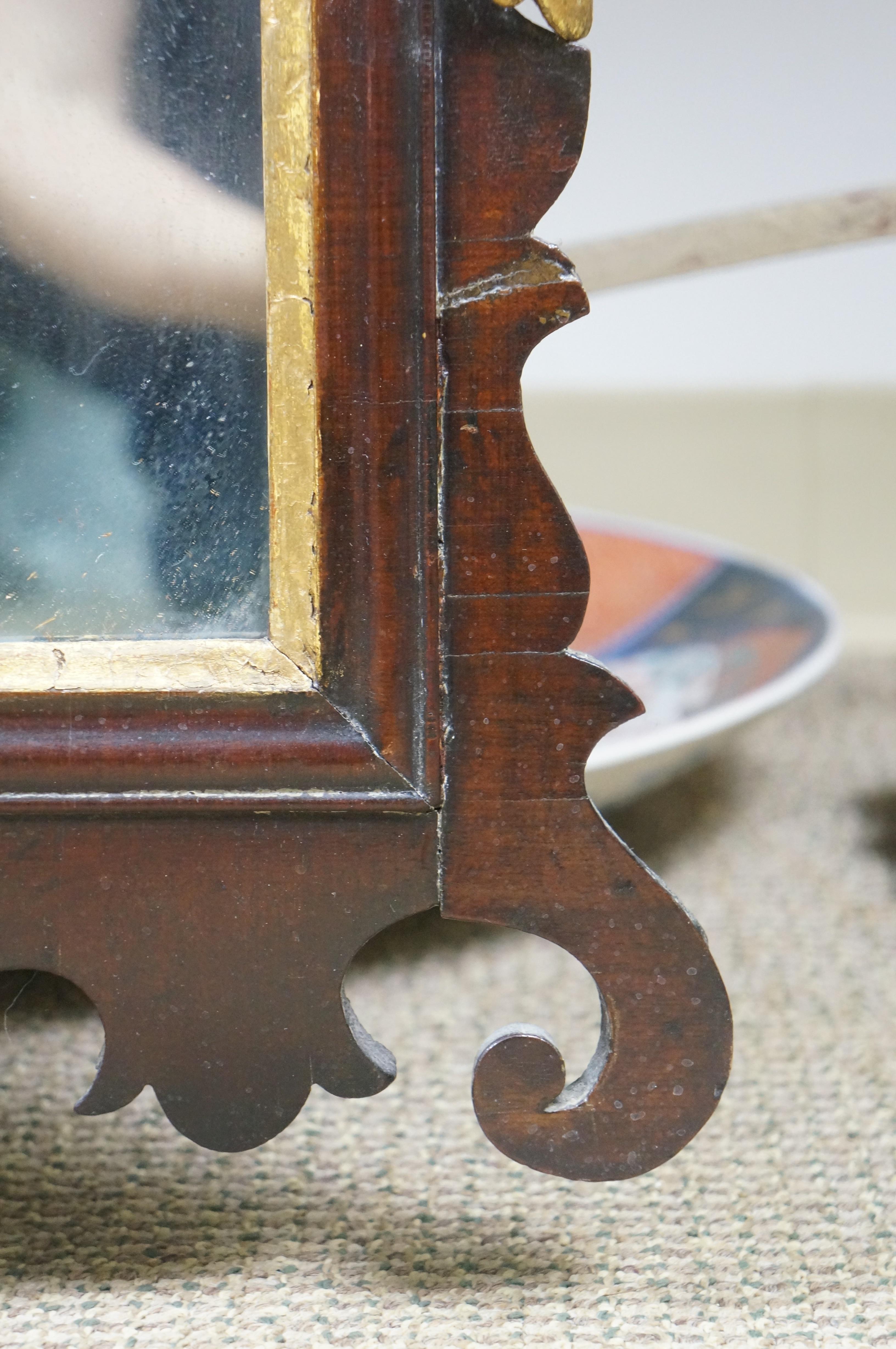 Antique Mahogany Federal Chippendale Gilt Eagle Acanthus Wall Vanity Mirror 45