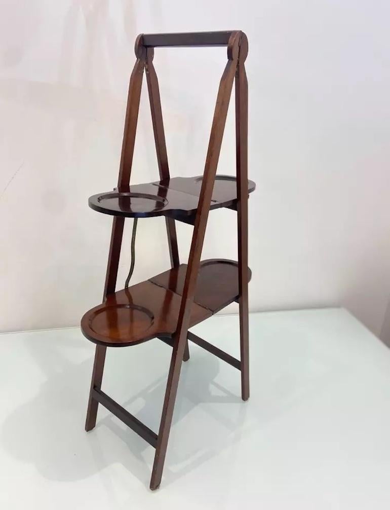 Antik Mahagoni Folding Serving Stand (Edwardian) im Angebot