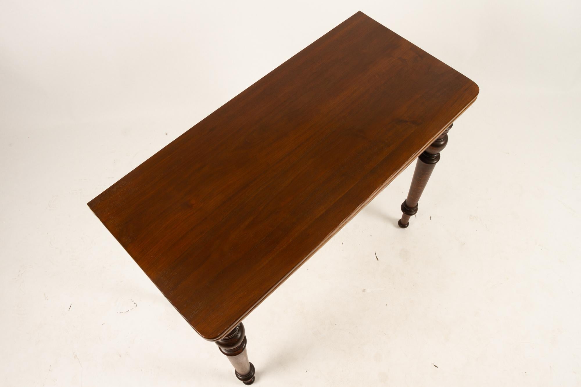 Antique Mahogany Game Table, Late 19th Century 8