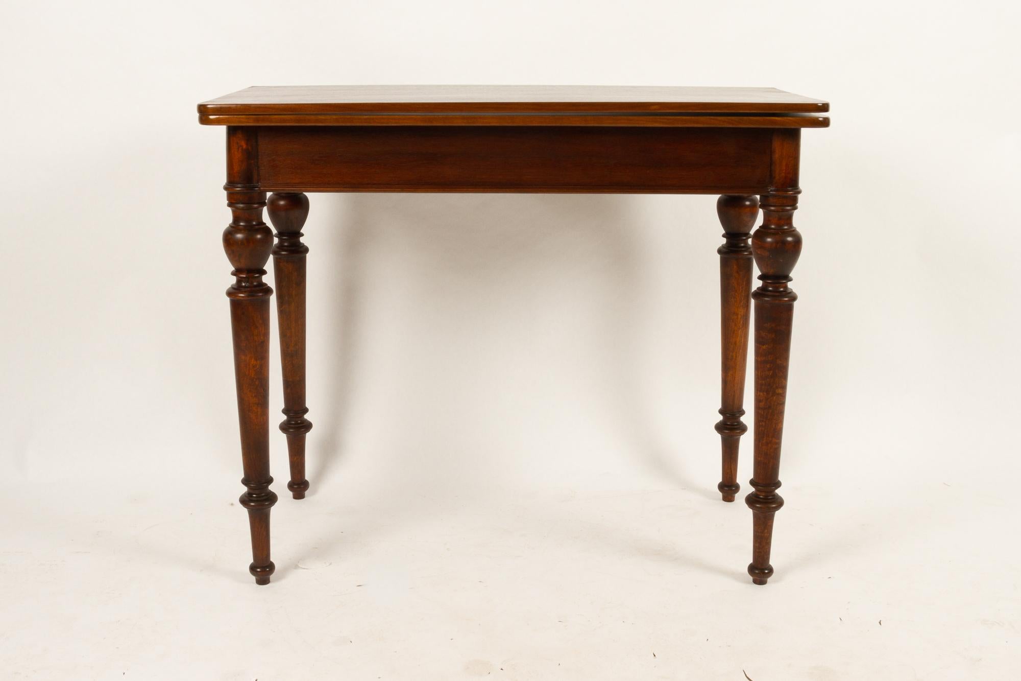 Antique Mahogany Game Table, Late 19th Century In Good Condition In Asaa, DK