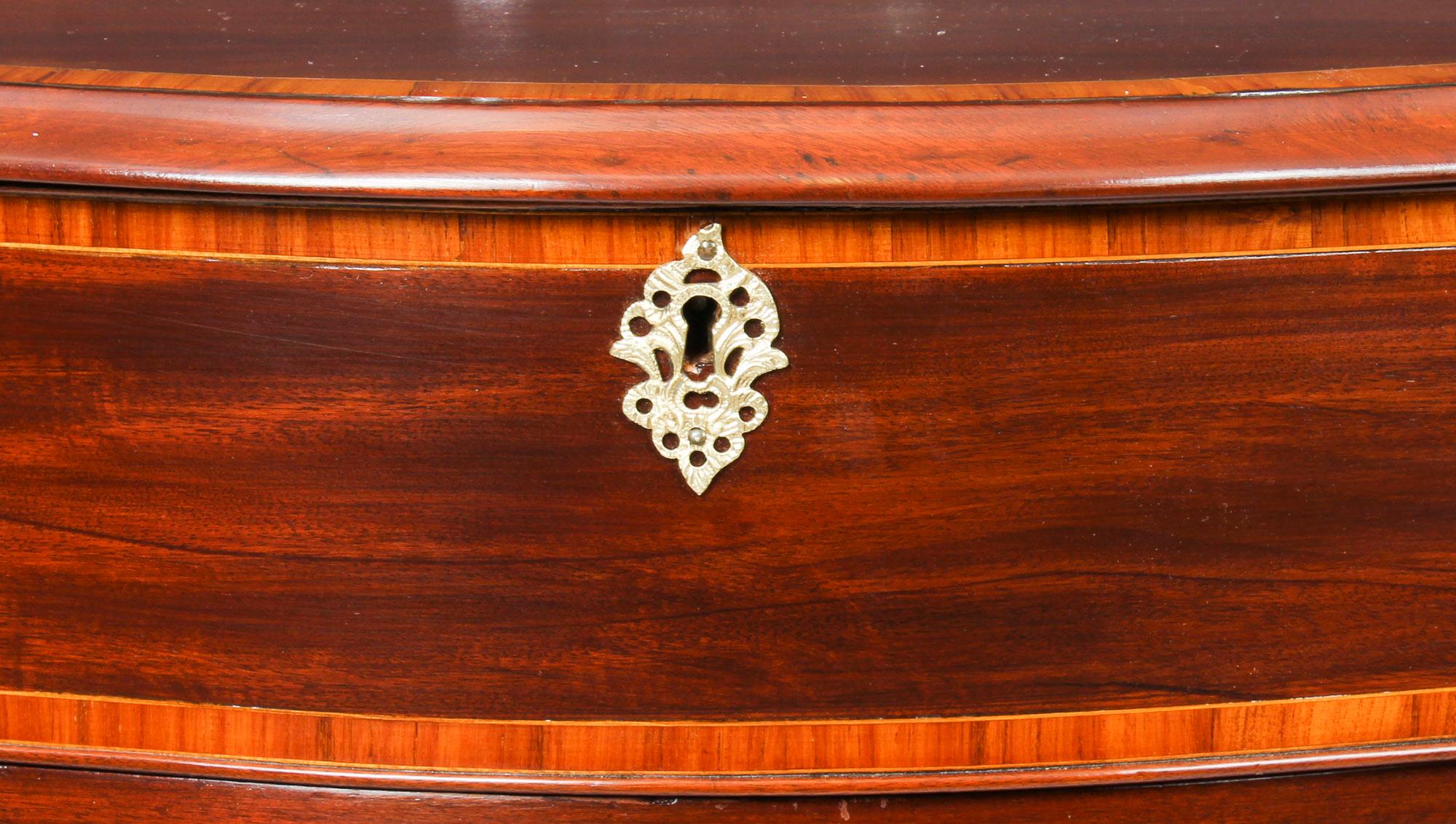 Antique Mahogany George III Serpentine Chest Drawers, 18th Century 1