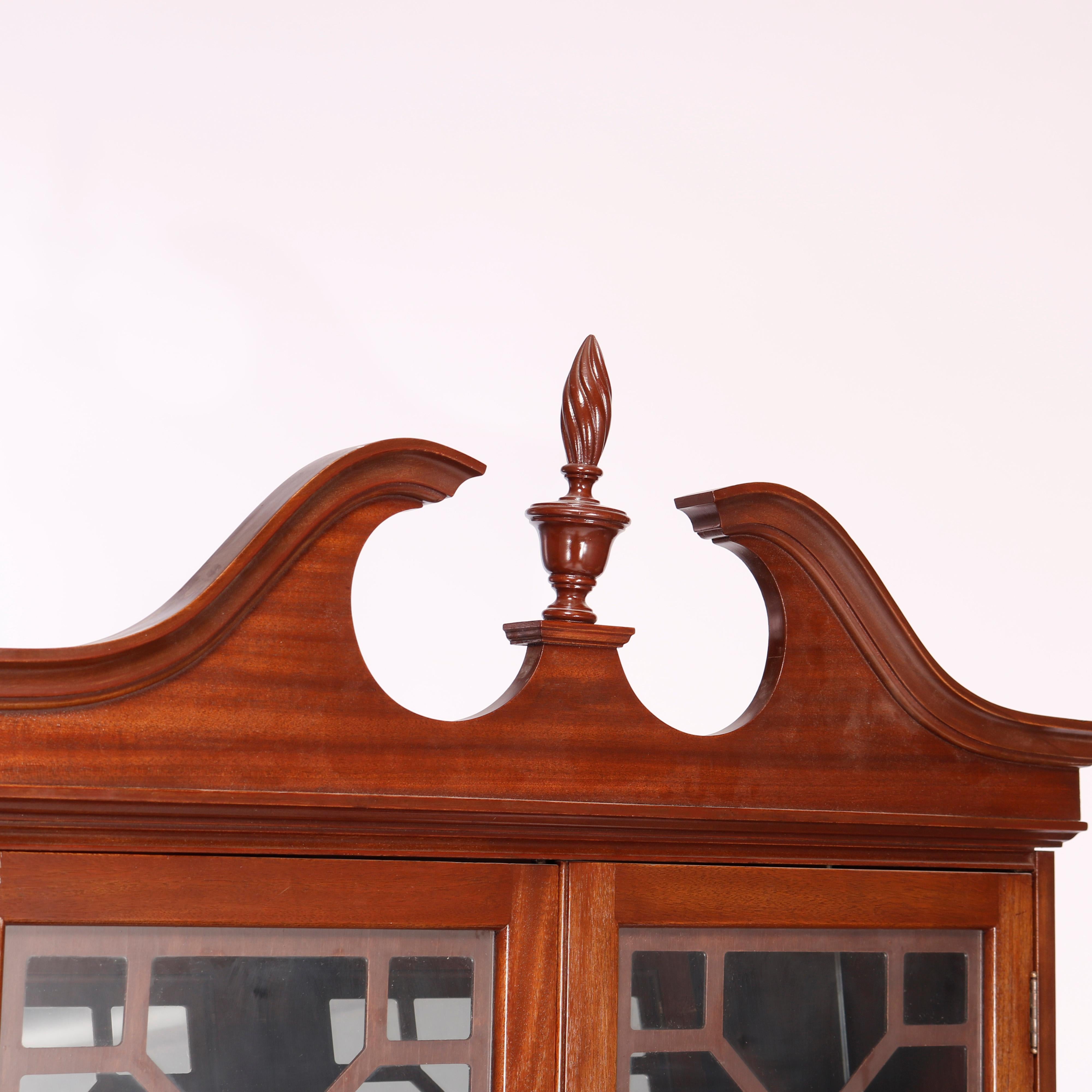 Antique Mahogany Governor Winthrop Secretary Desk Circa 1940 In Good Condition In Big Flats, NY