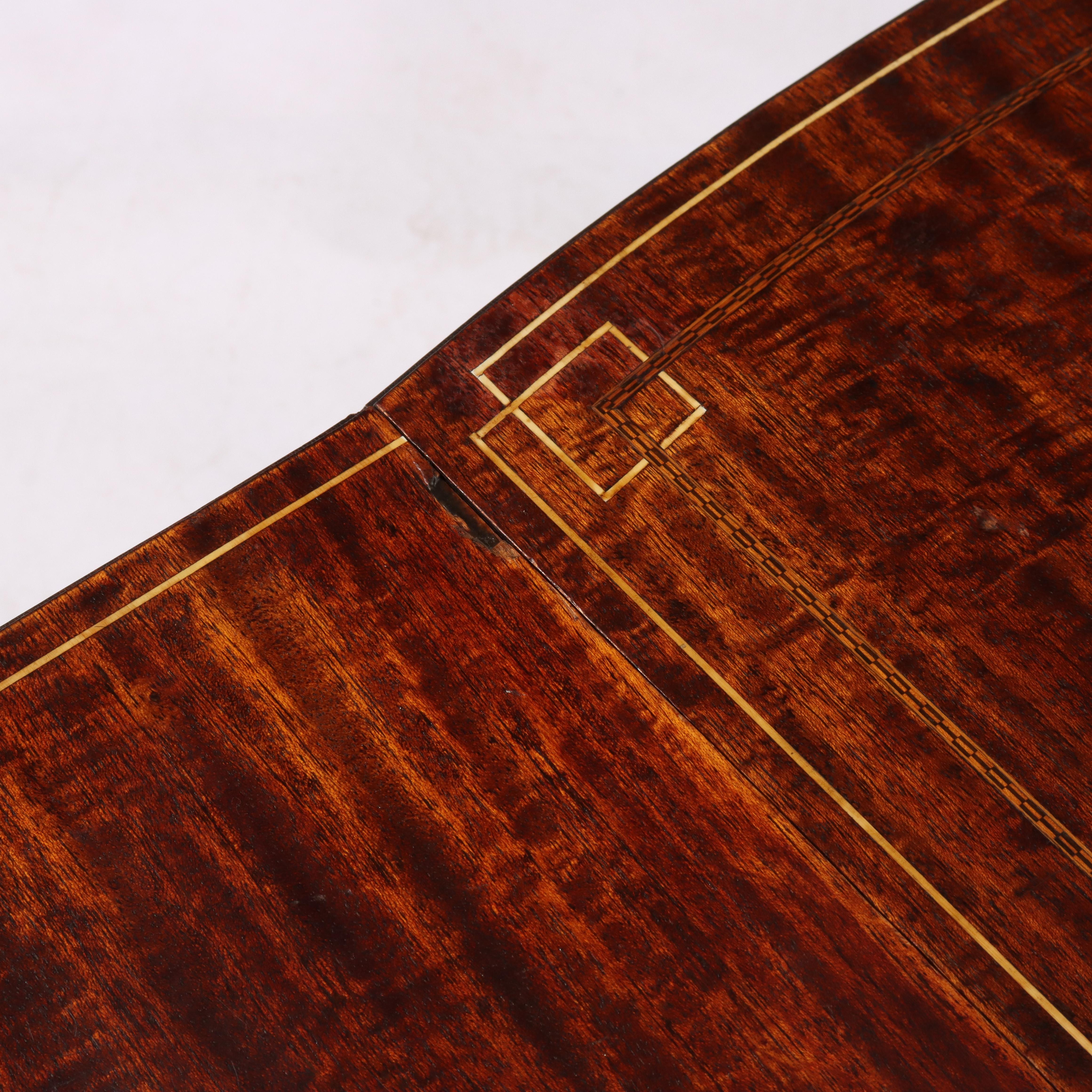 Ancien meuble de couture à 3 tiroirs en acajou et marqueterie C1920 en vente 7