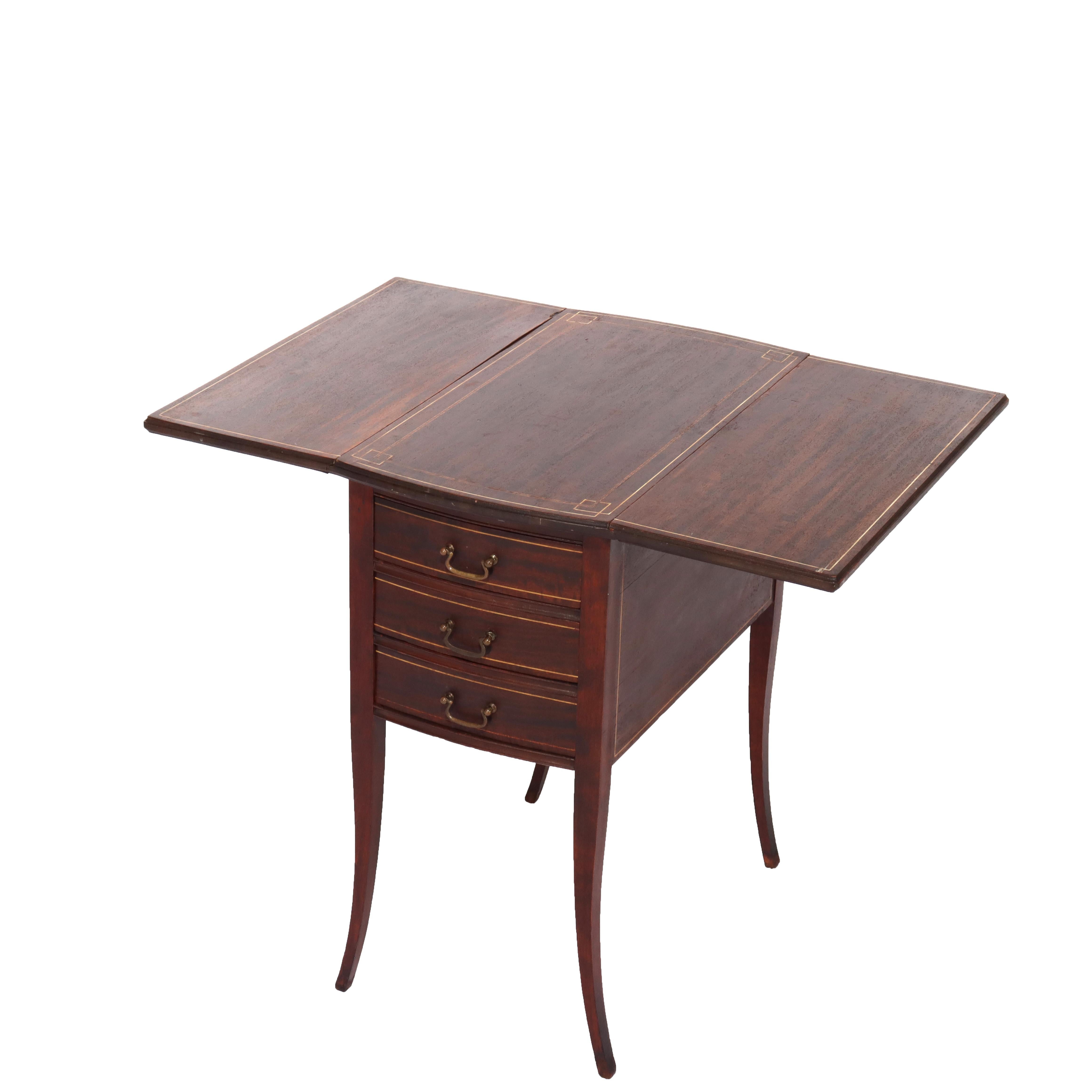 Ancien meuble de couture à 3 tiroirs en acajou et marqueterie C1920 Bon état - En vente à Big Flats, NY