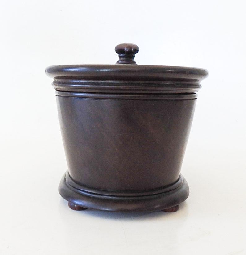 Antique Mahogany Inlay Carved Oval Box For Sale 1