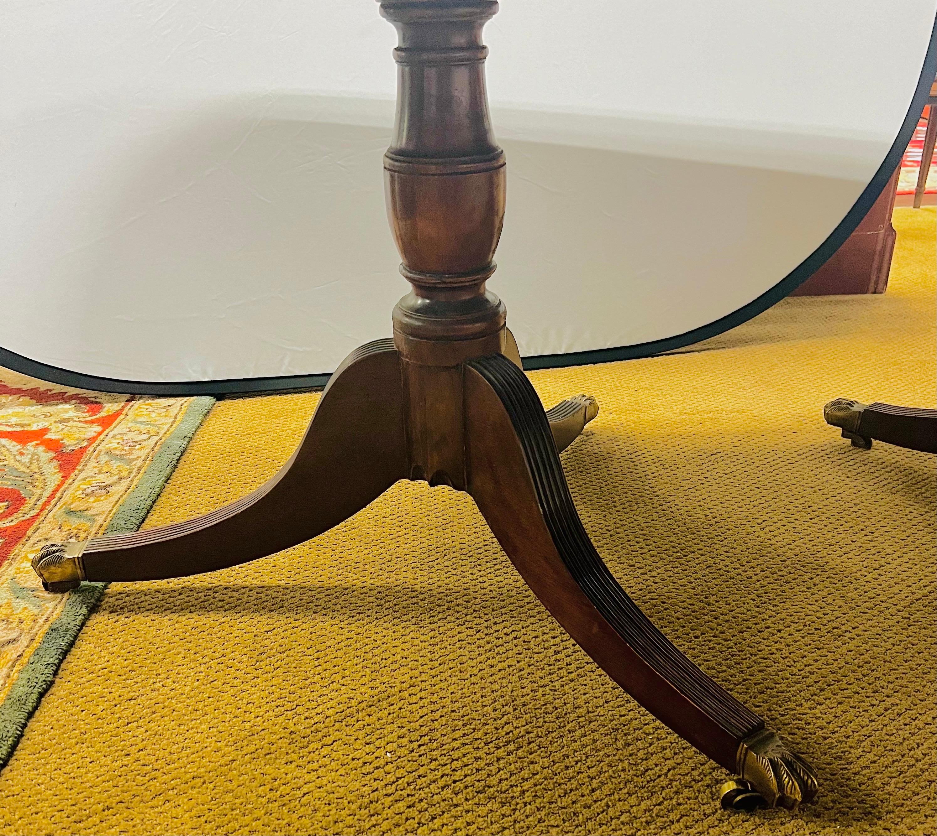 20th Century Antique Mahogany Inlay Triple Pedestal Dining Room Table