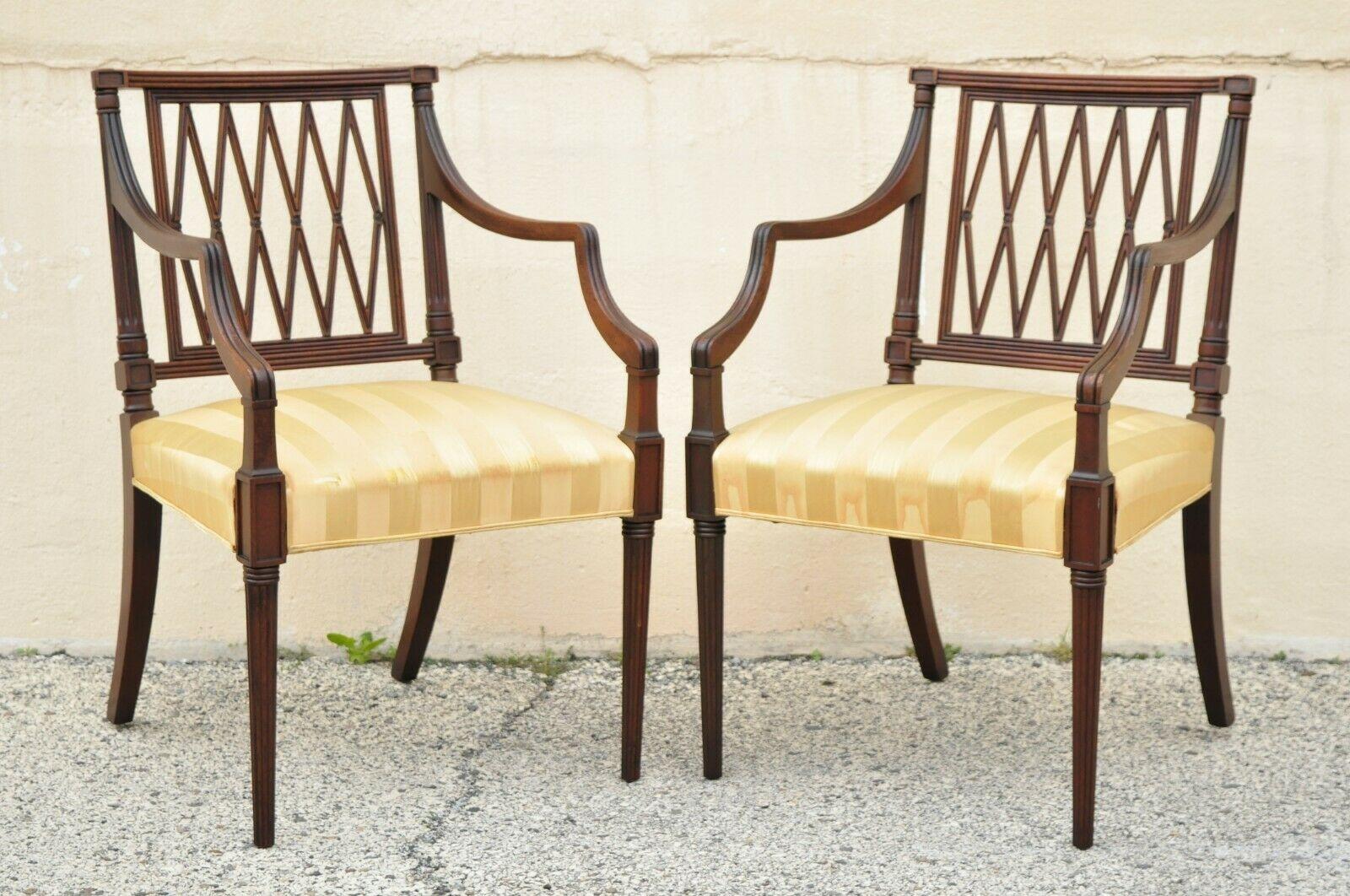 Antique mahogany Lattice Back Hepplewhite style dining chairs - Set of 6. Item features (2) arm chairs, (4) side chairs, carved lattice backs, tapered legs, very nice vintage set, quality American craftsmanship. Circa Early to Mid