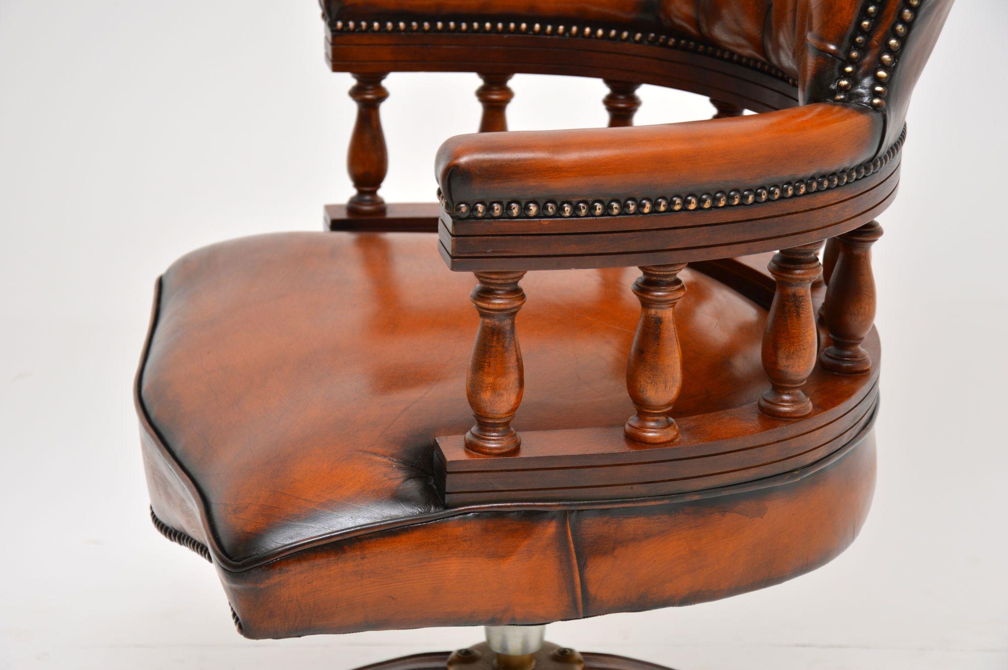 Antique Mahogany & Leather Swivel Captains Desk Chair In Good Condition In London, GB