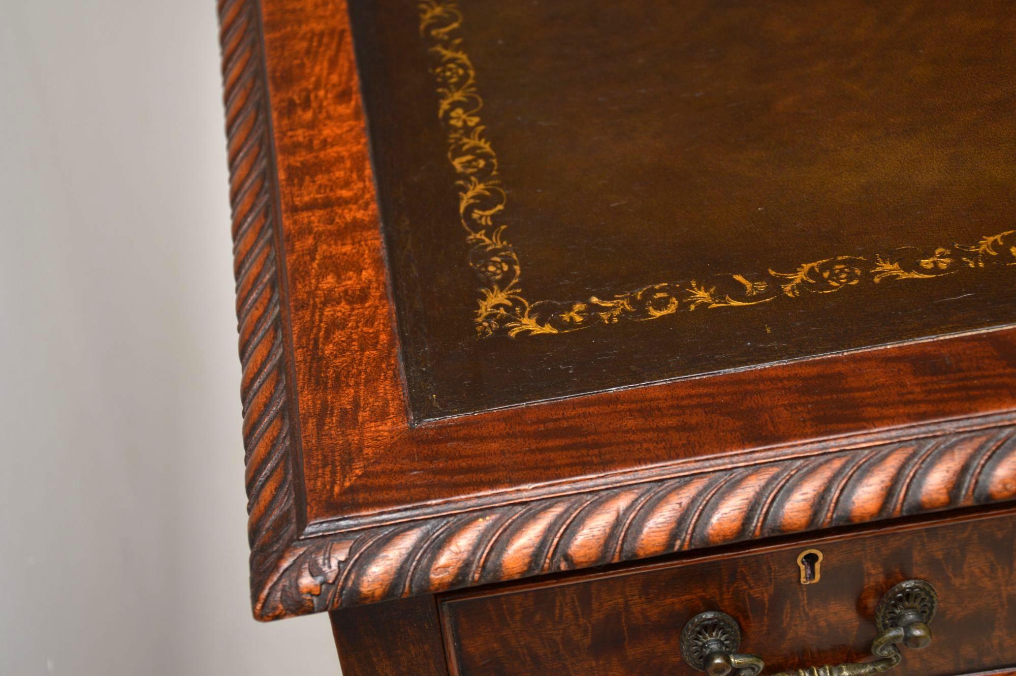 Antique Mahogany Leather Top Desk 4