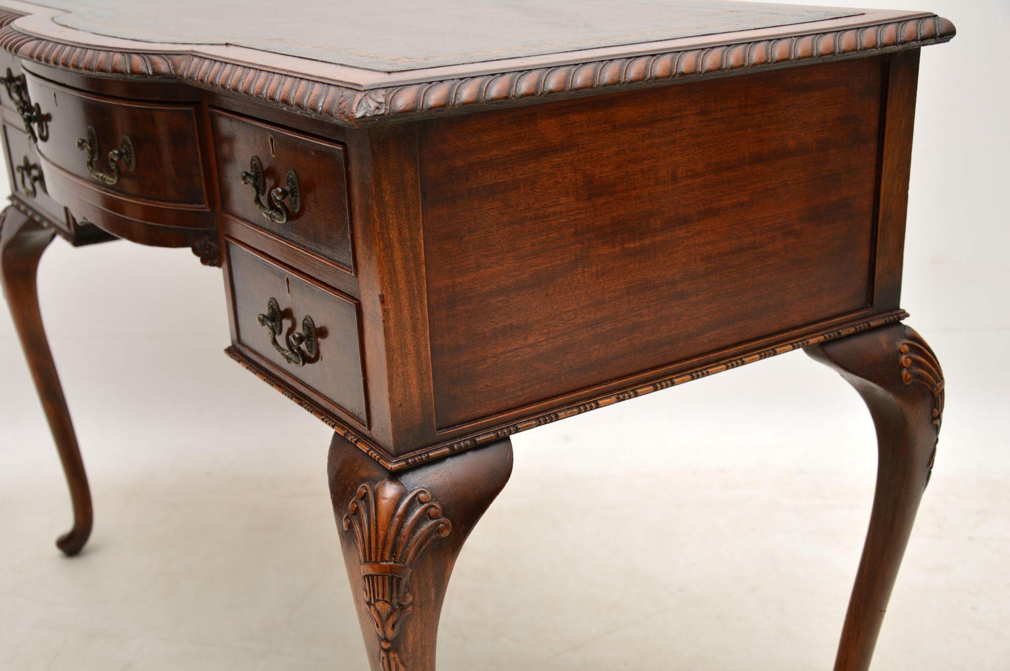 Late 19th Century Antique Mahogany Leather Top Desk