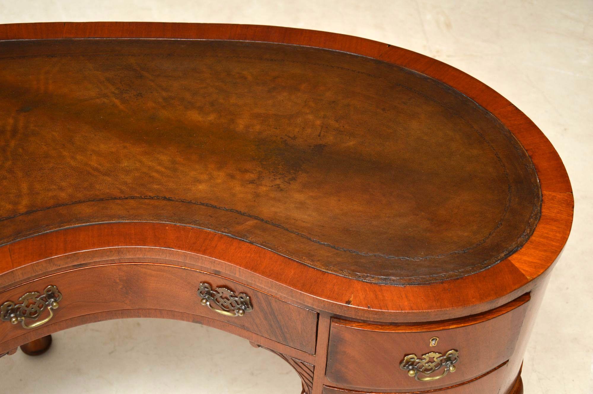 Early 20th Century Antique Mahogany Leather Top Kidney Desk