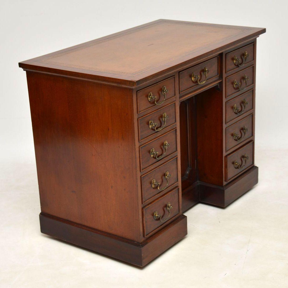 Antique Mahogany Leather Top Knee Hole Desk 5