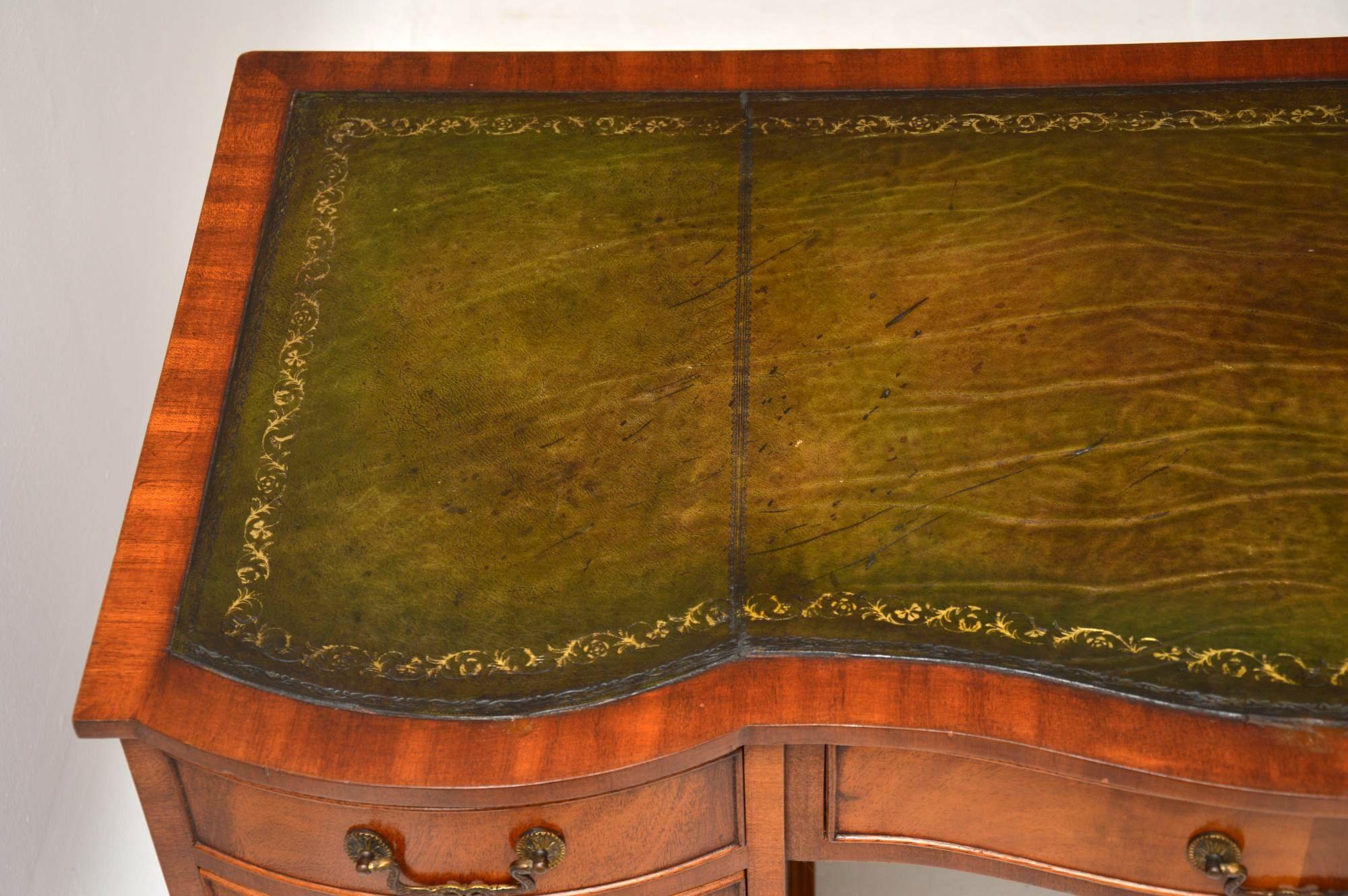 Antique Mahogany Leather Top Pedestal Desk 1