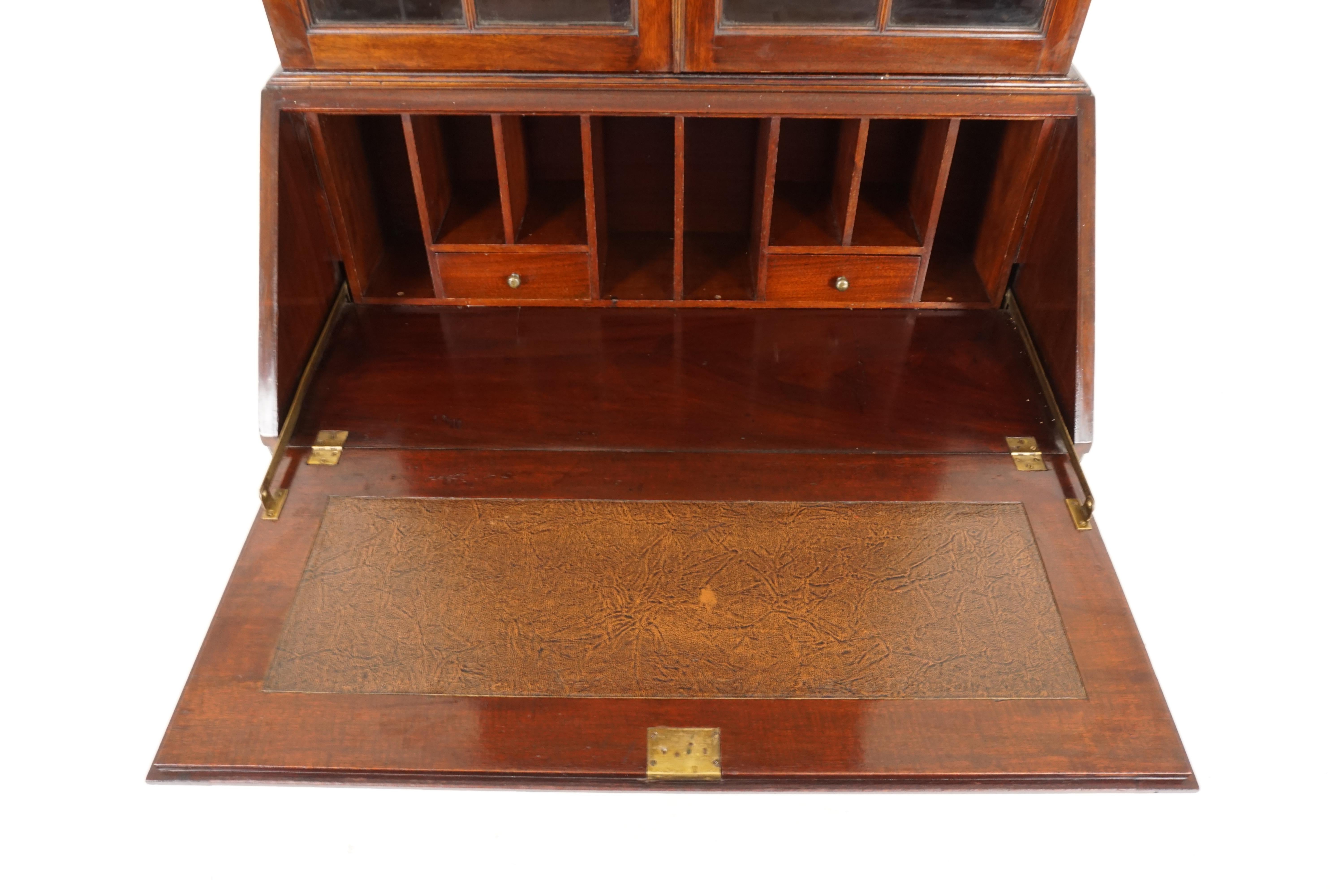 Antique Walnut secretaire, bookcase, antique furniture, Scotland 1910, B2131

Scotland, 1910
Solid Walnut
Original finish
Moulded cornice
Below a pair of original glass doors
Opens to reveal three adjustable shelves
Below is the fall front which