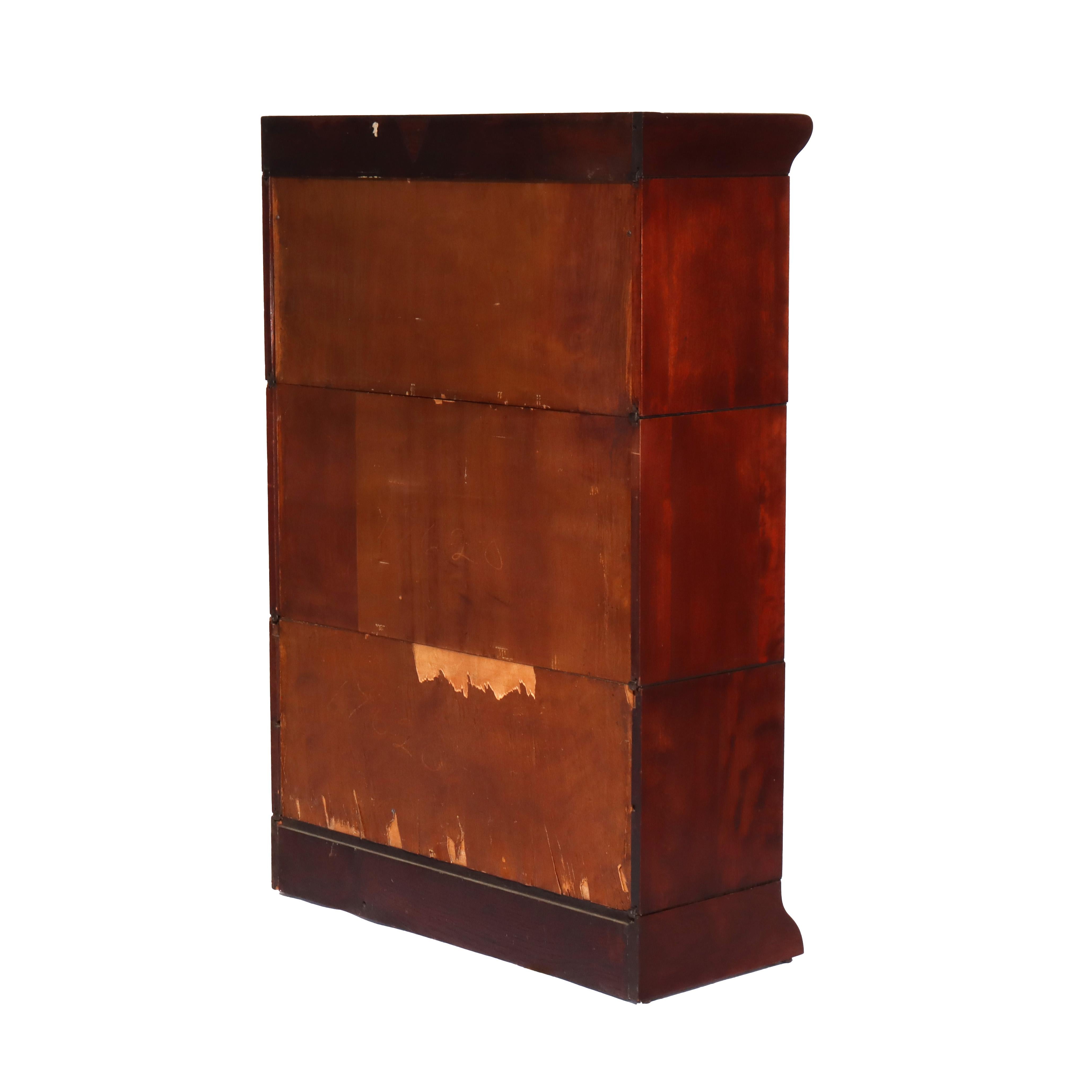 Ancienne bibliothèque sectionnelle à quatre tiroirs pour avocats en acajou C1920 en vente 9