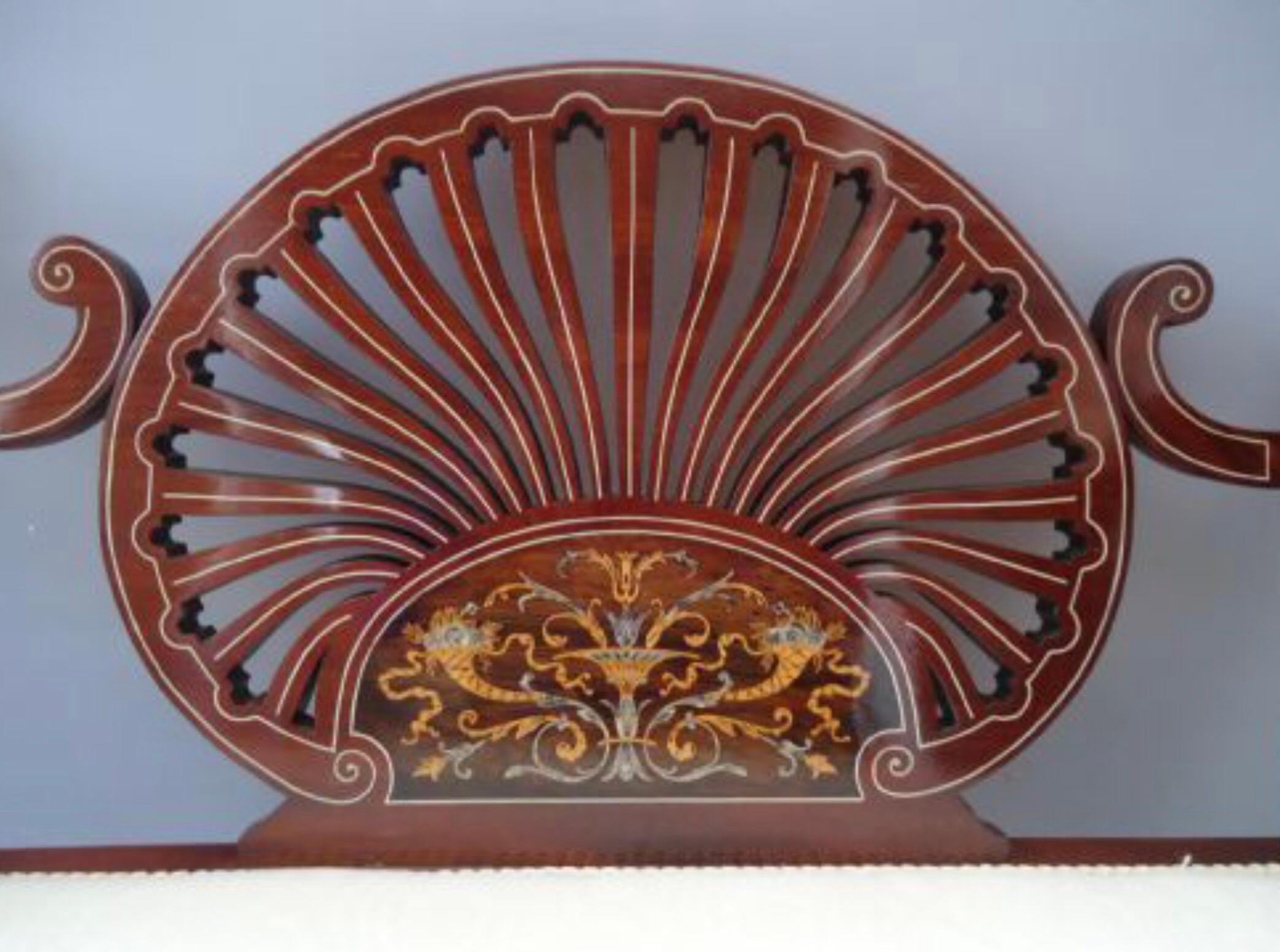 Late 19th Century Antique Mahogany Settee Window Seat with Fine Floral and Line Inlay Detail For Sale