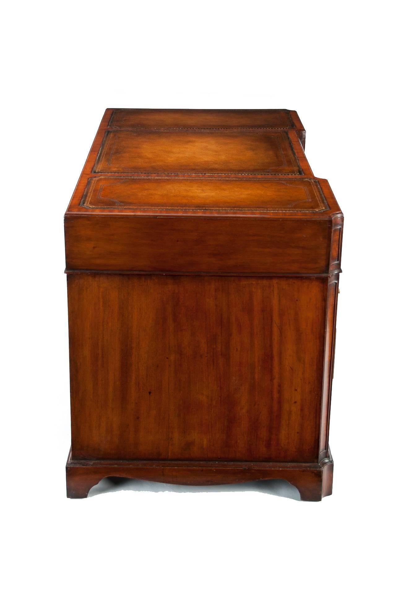 Leather Antique Mahogany Shaped Front Pedestal Writing Desk