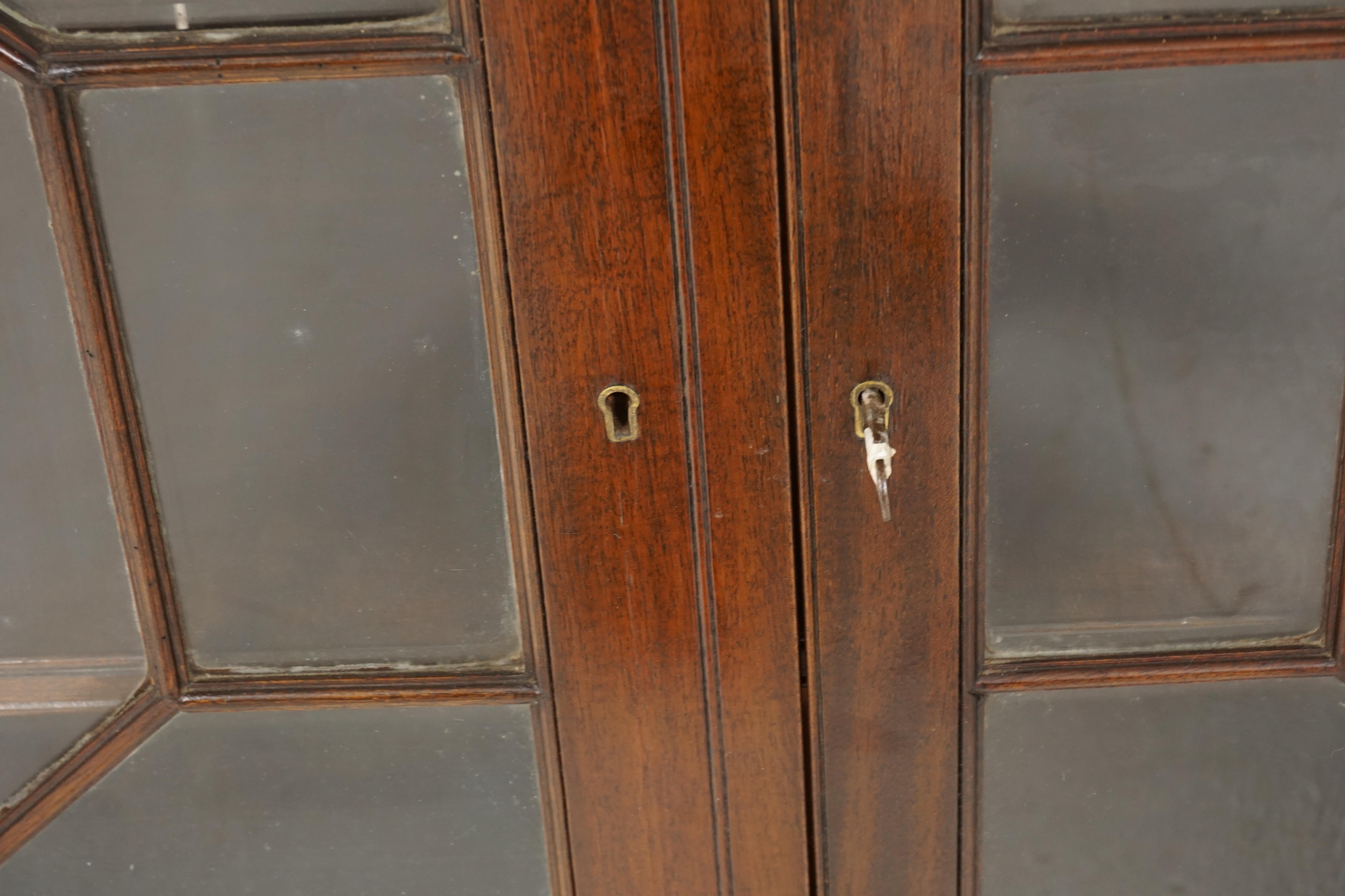 Early 20th Century Antique Walnut Three Door Bookcase Display Cabinet, Scotland 1920, B2409