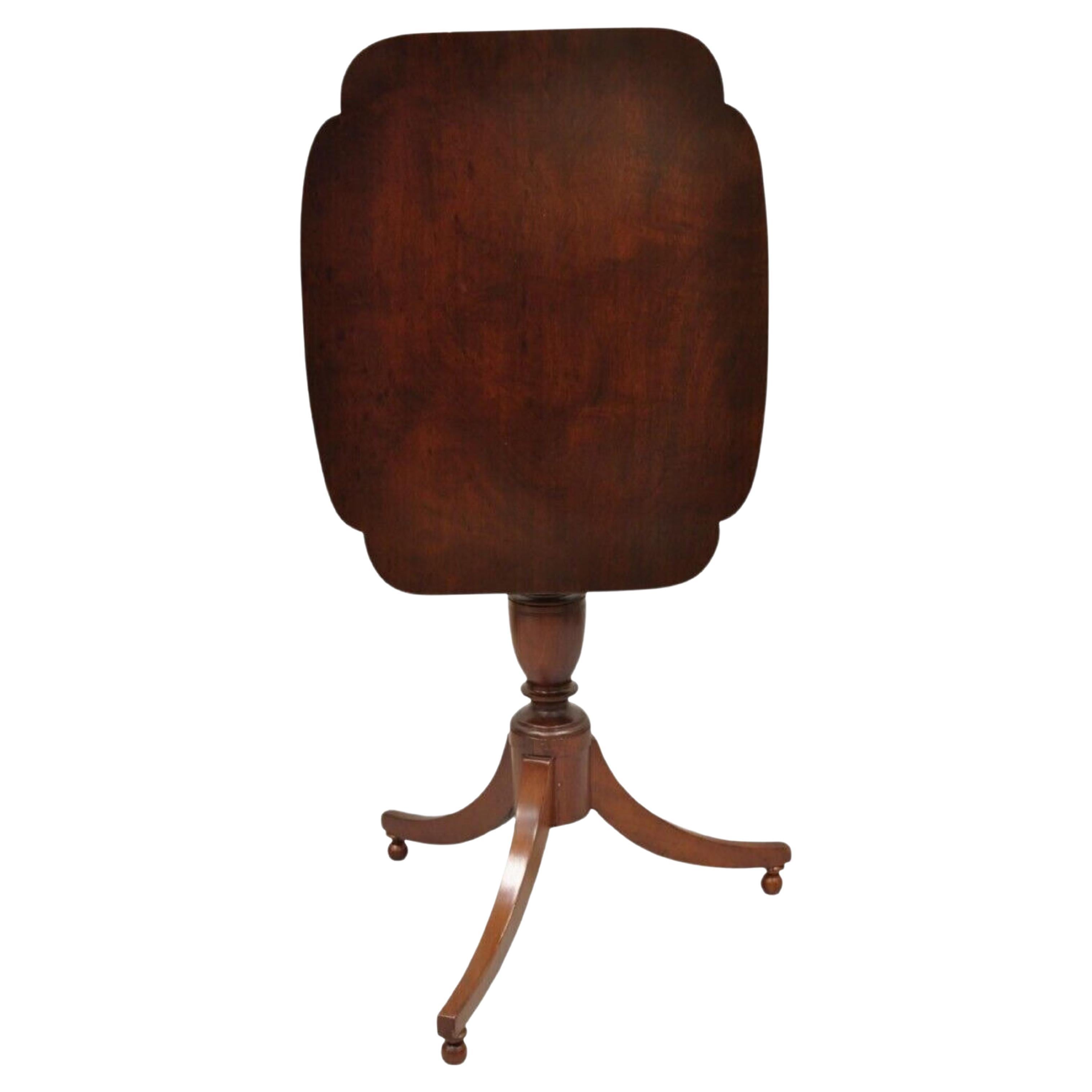 Antique Mahogany Tilt Top Federal Sheraton Pedestal Base Side Tea Table For Sale
