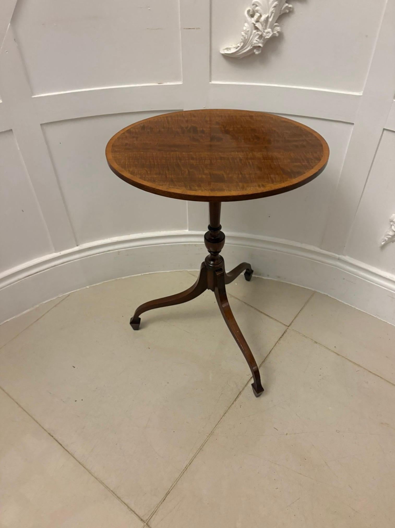Antique Mahogany Tripod Wine / Lamp Table Bon état - En vente à Suffolk, GB