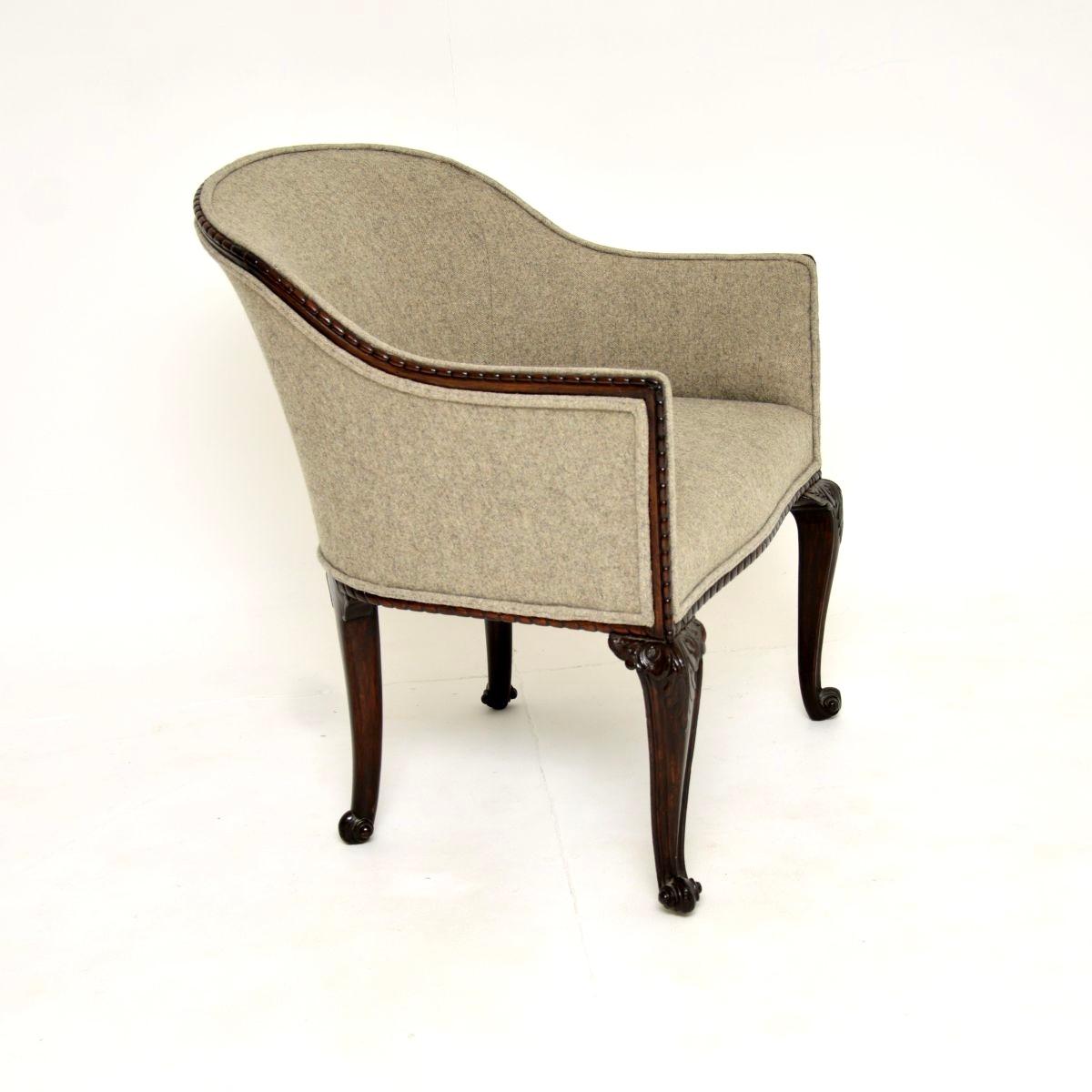 Début de l'époque victorienne Fauteuil à baignoire en acajou ancien en vente